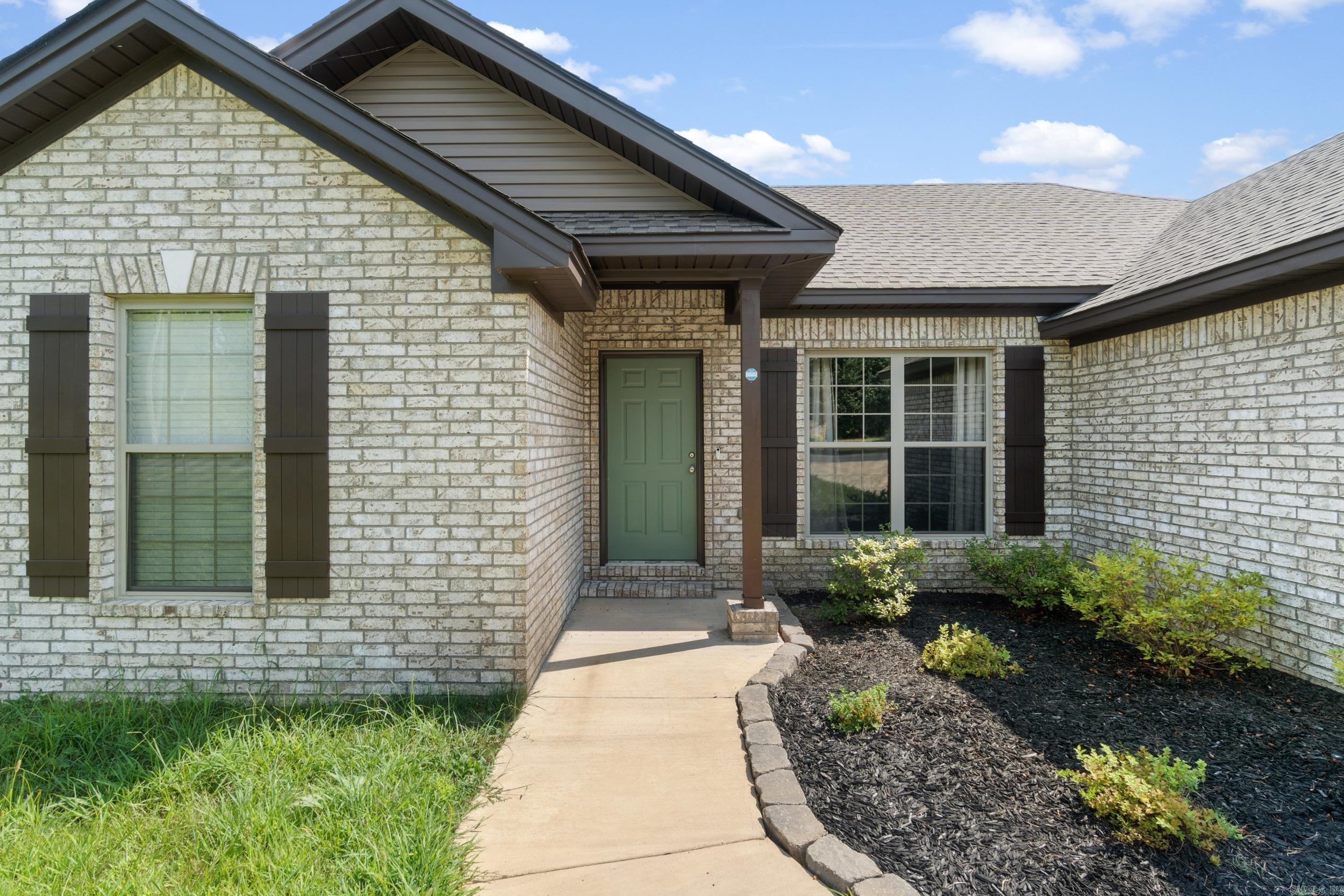 284 Walker RD  Higginson, AR