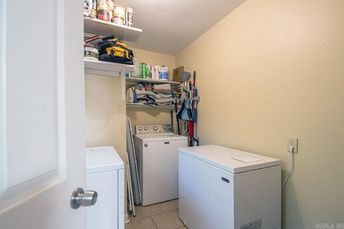 2817 Beauchamp  Little Rock, AR