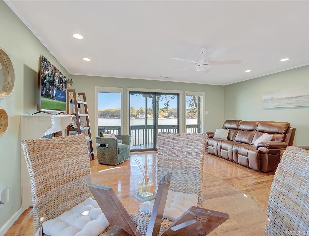 250 Grand Isle Dr  Hot Springs, AR