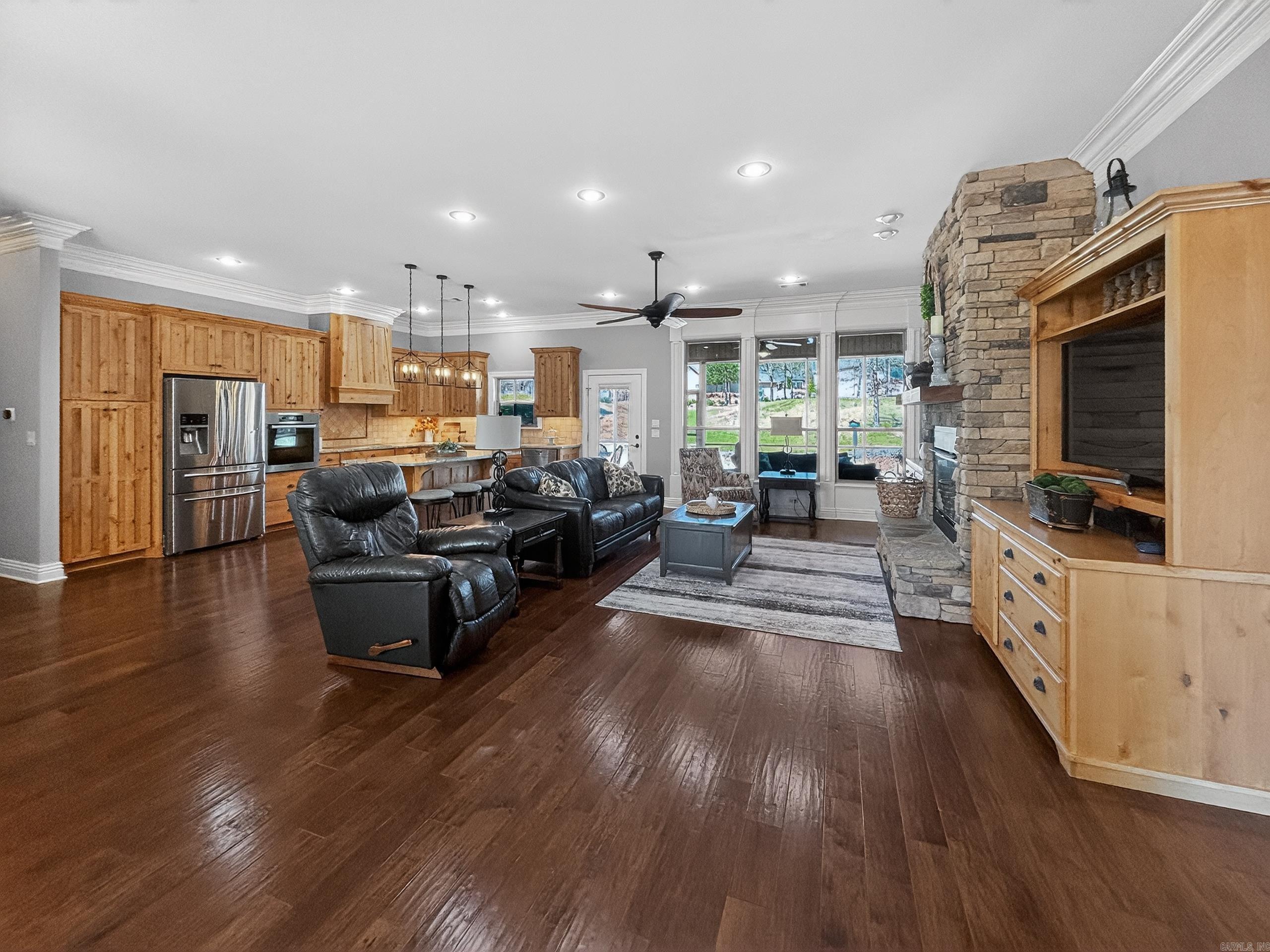 3 Linares  Hot Springs Village, AR