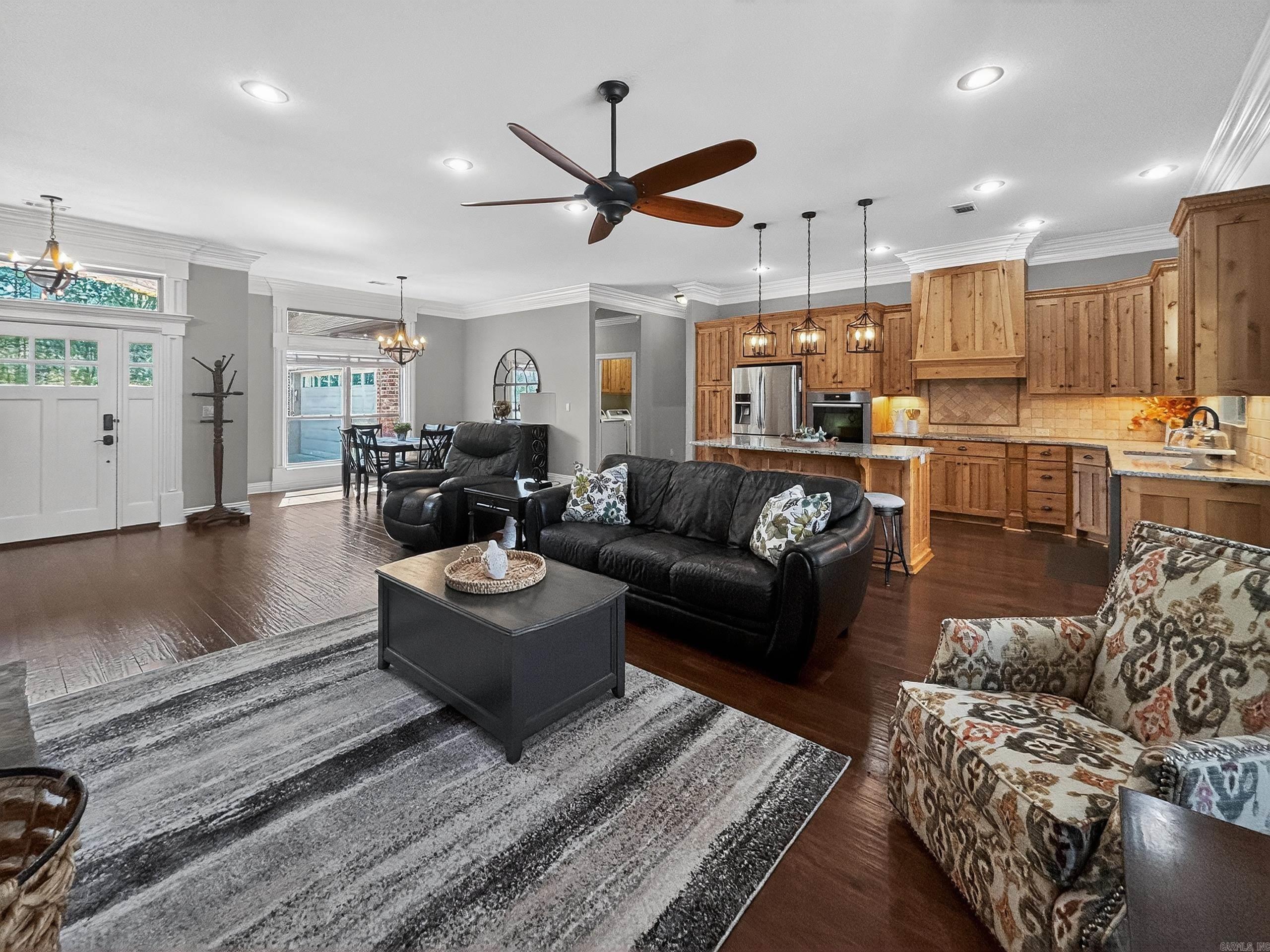 3 Linares  Hot Springs Village, AR