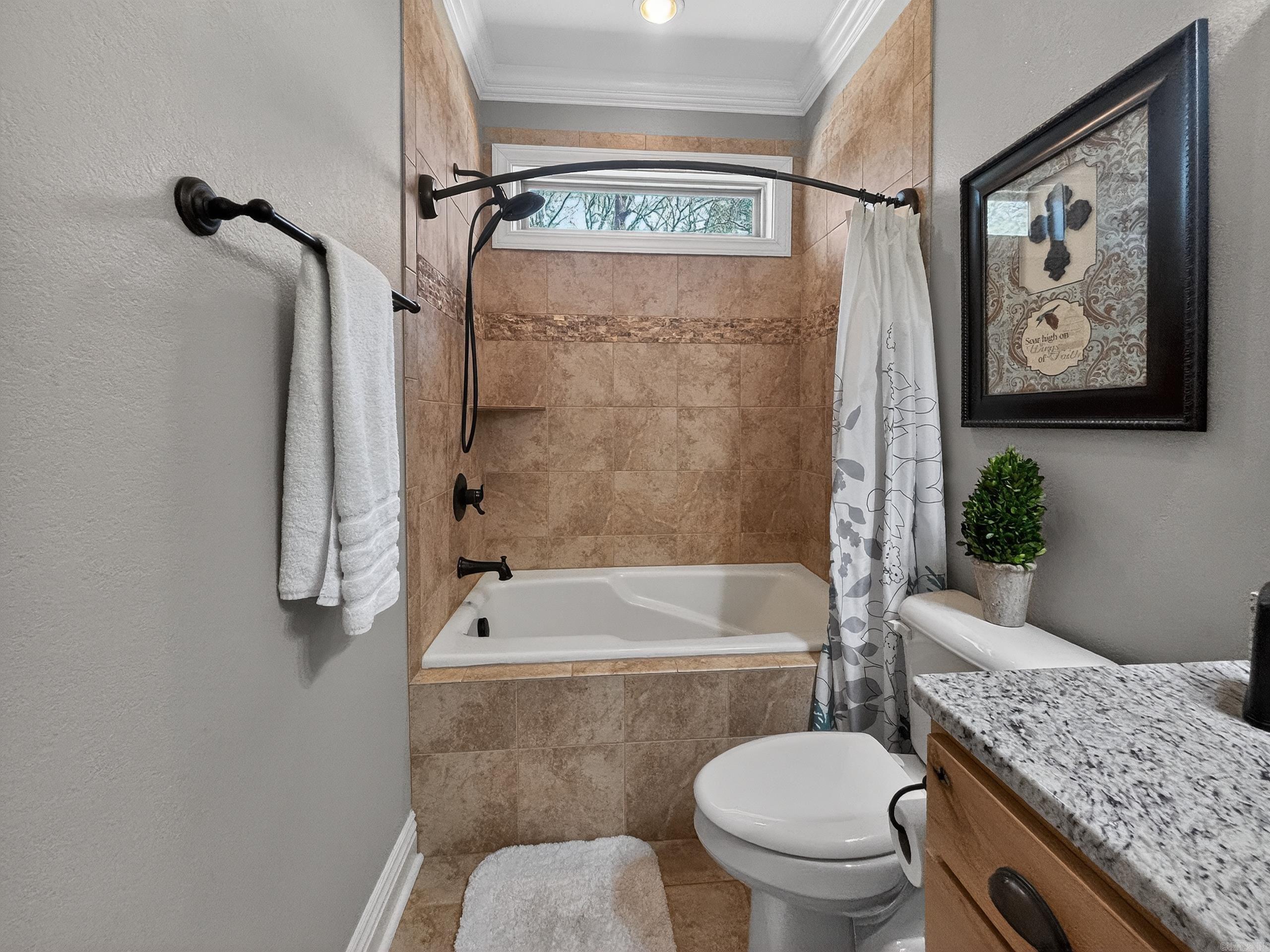 3 Linares  Hot Springs Village, AR