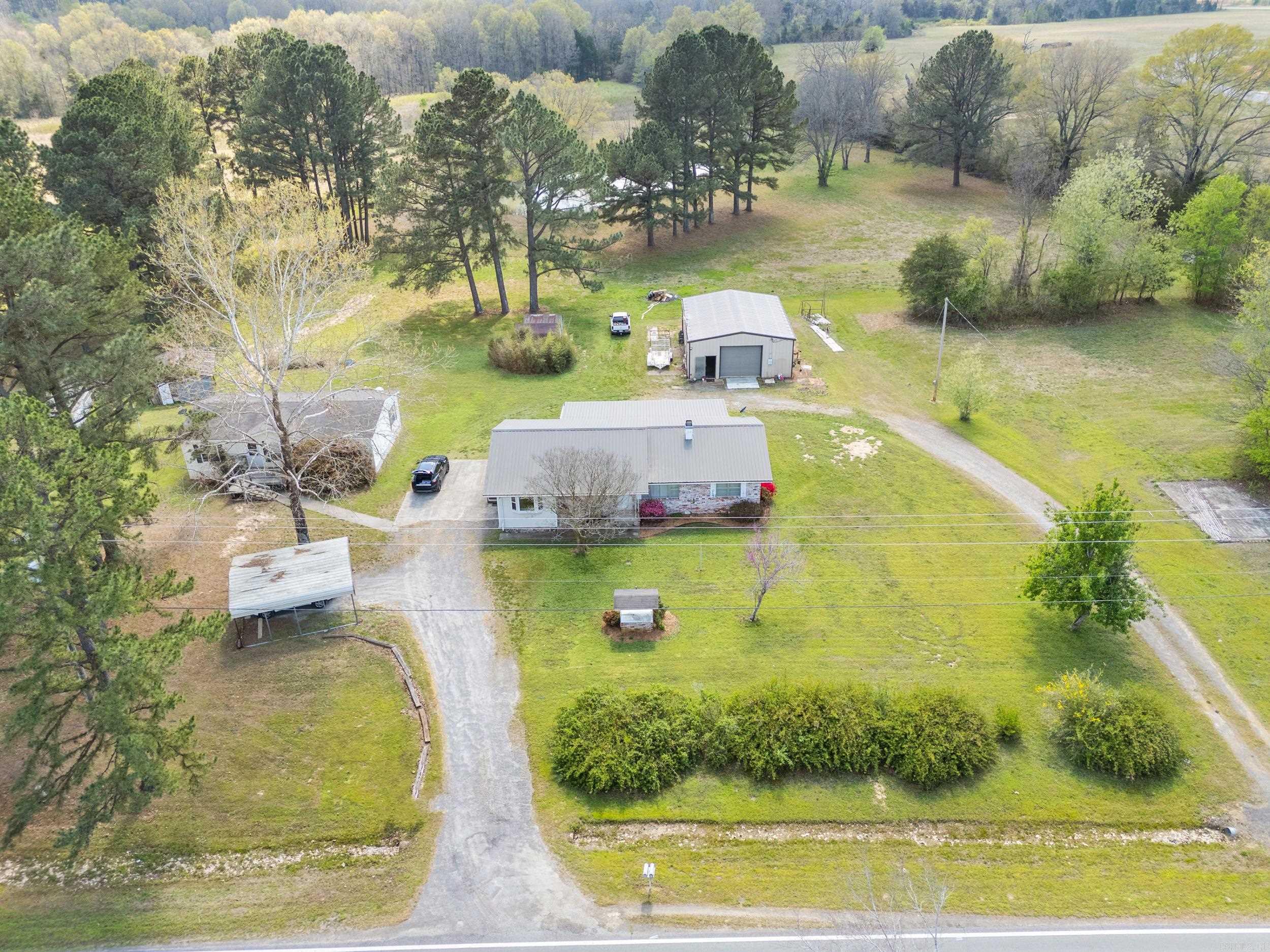 91 E Main St.  Greenbrier, AR