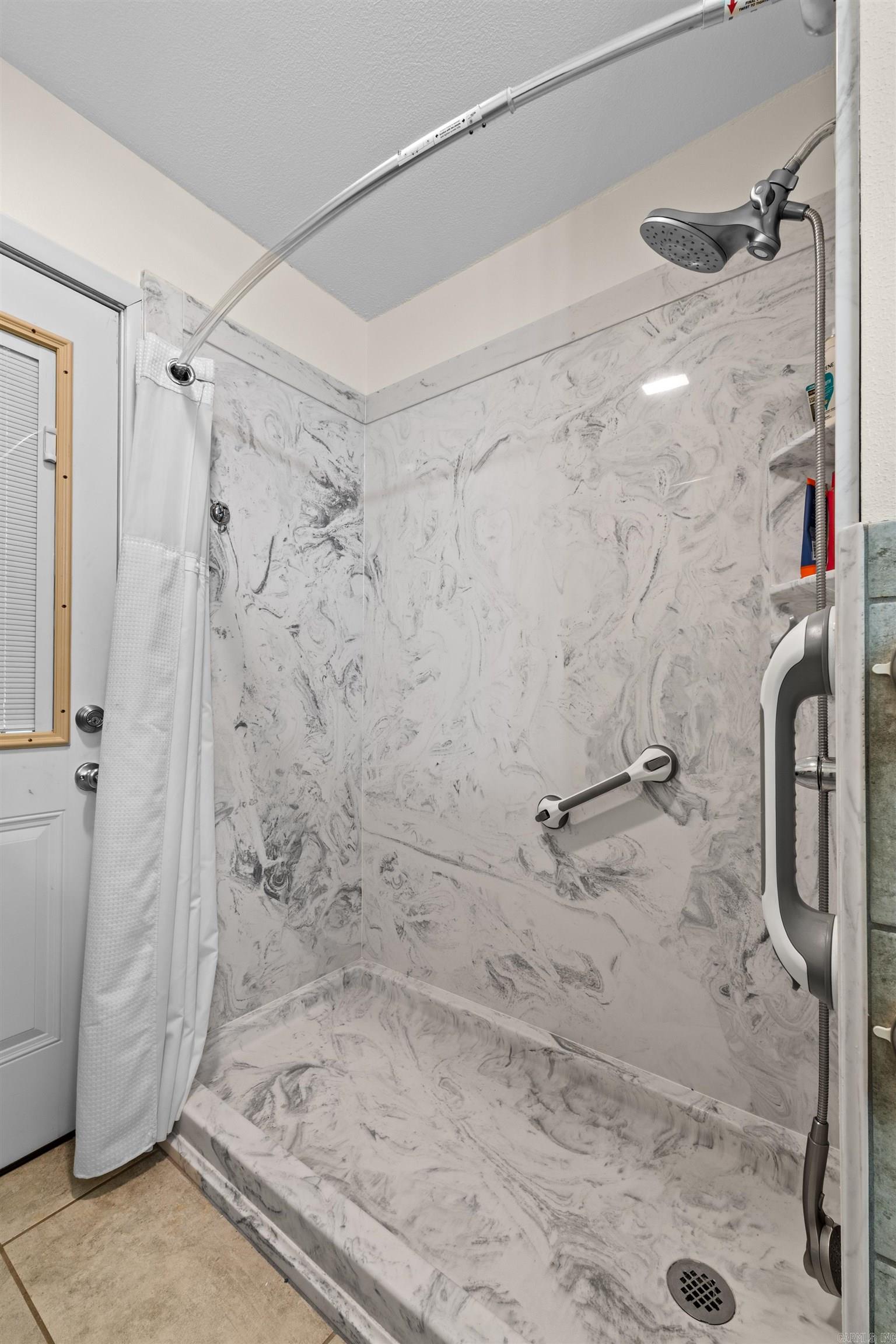 91 E Main St.  Greenbrier, AR