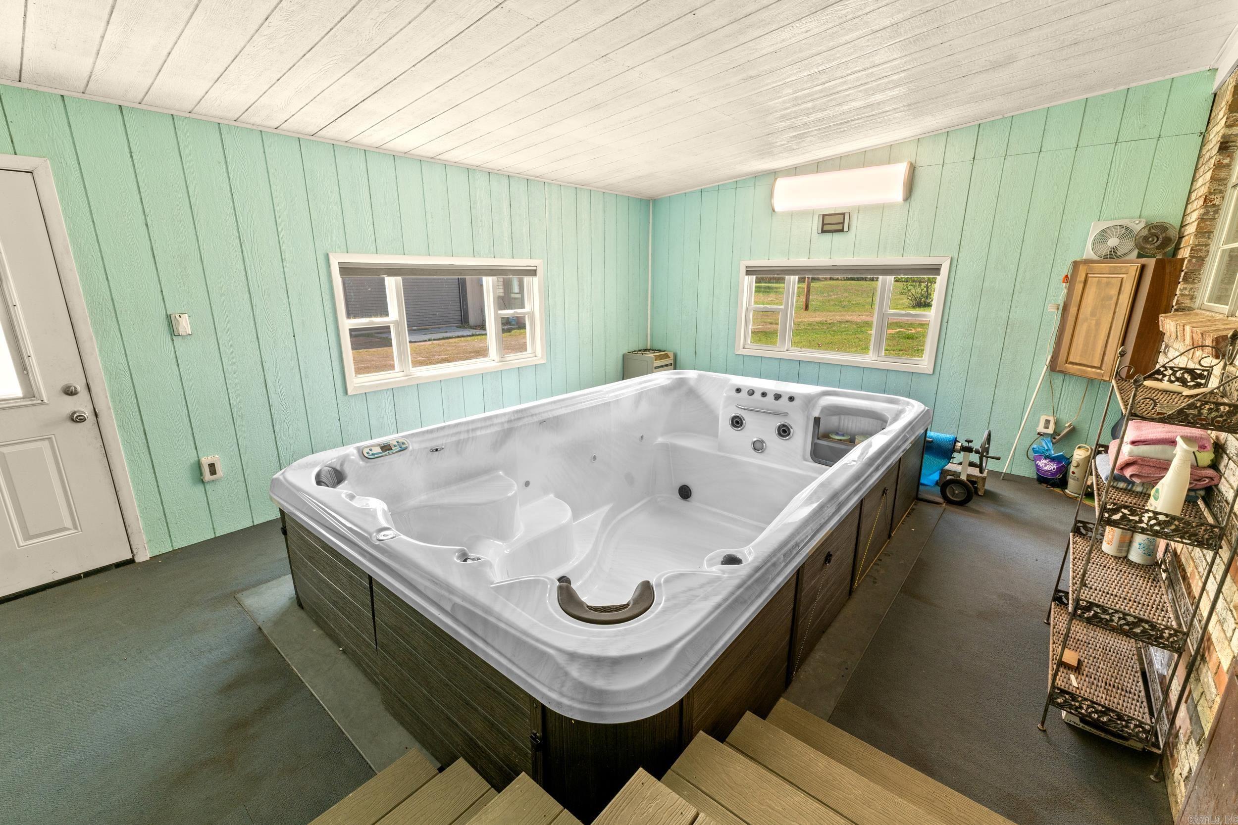 91 E Main St.  Greenbrier, AR