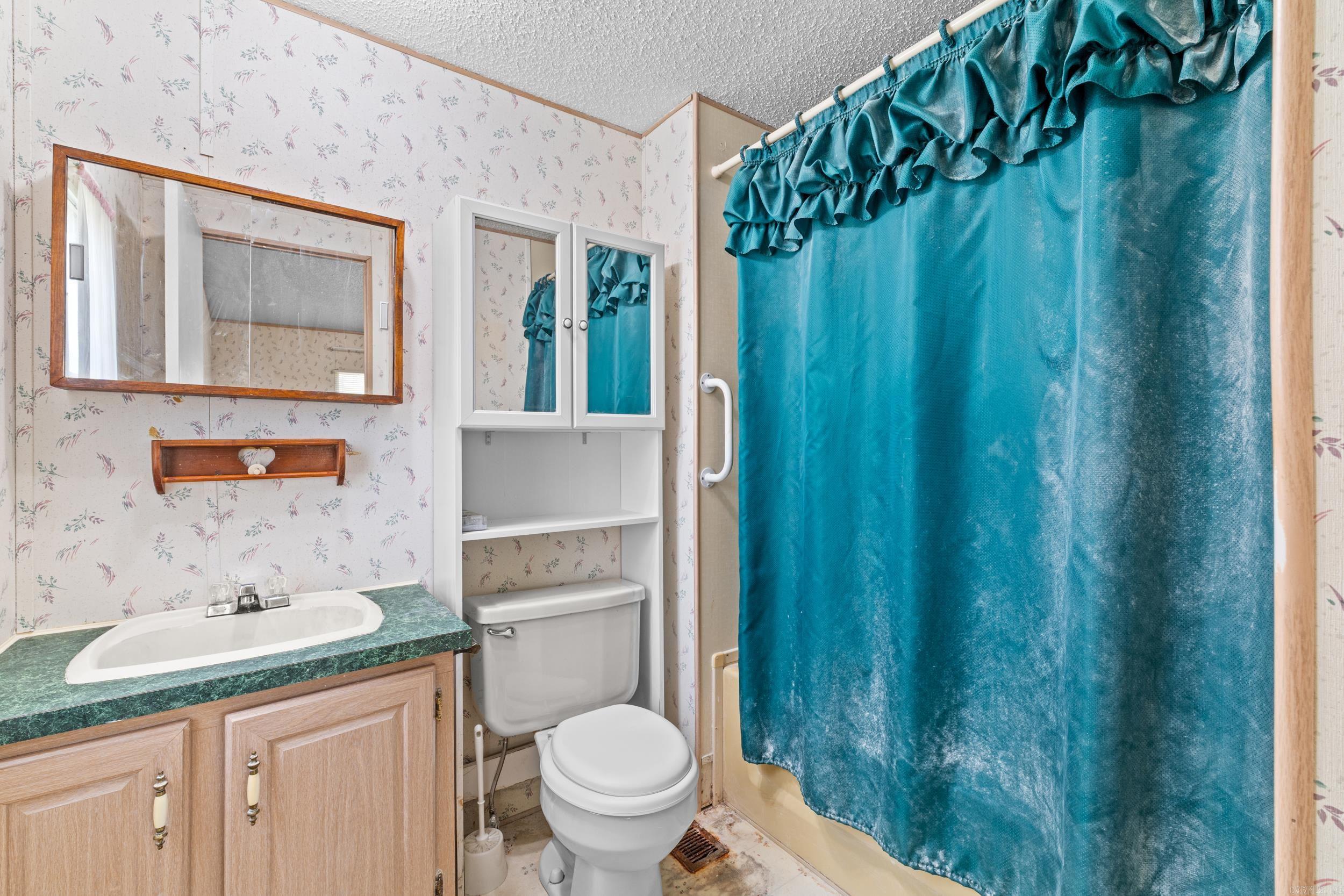 91 E Main St.  Greenbrier, AR