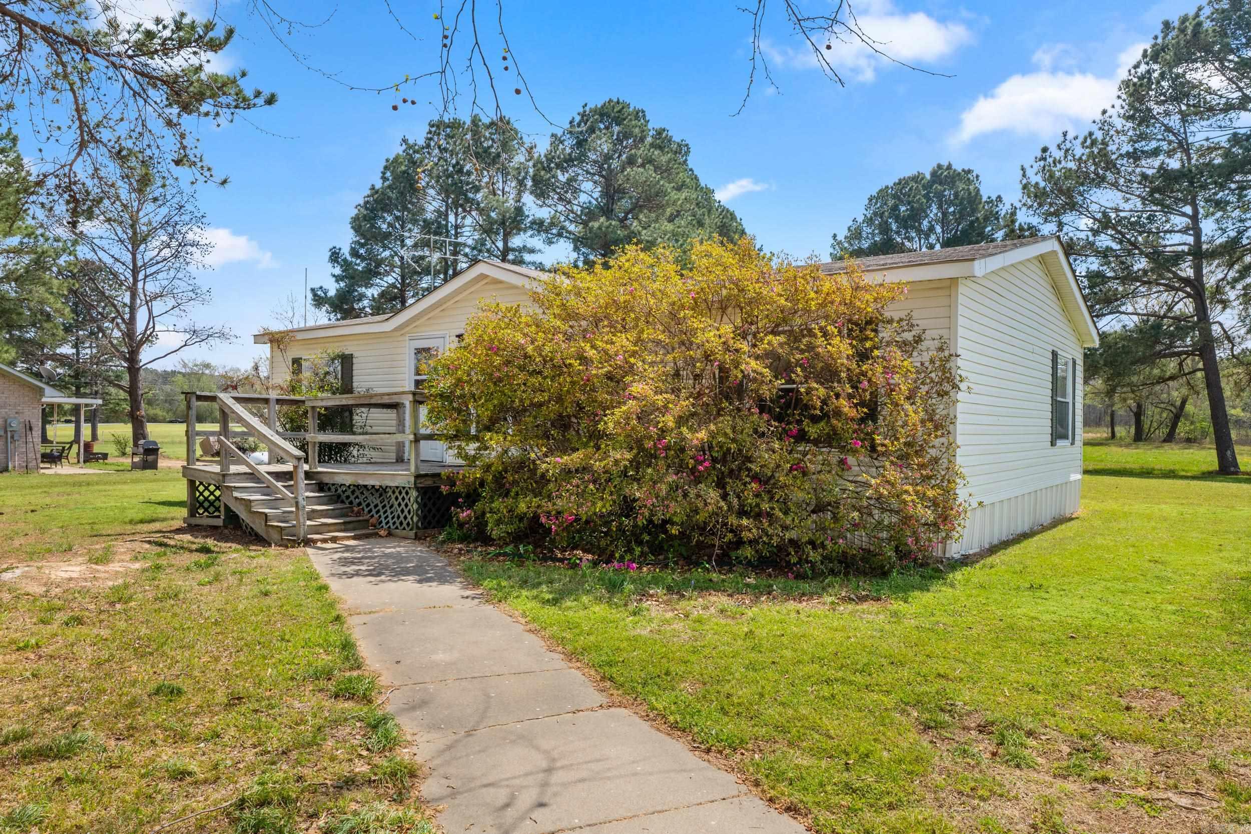 91 E Main St.  Greenbrier, AR