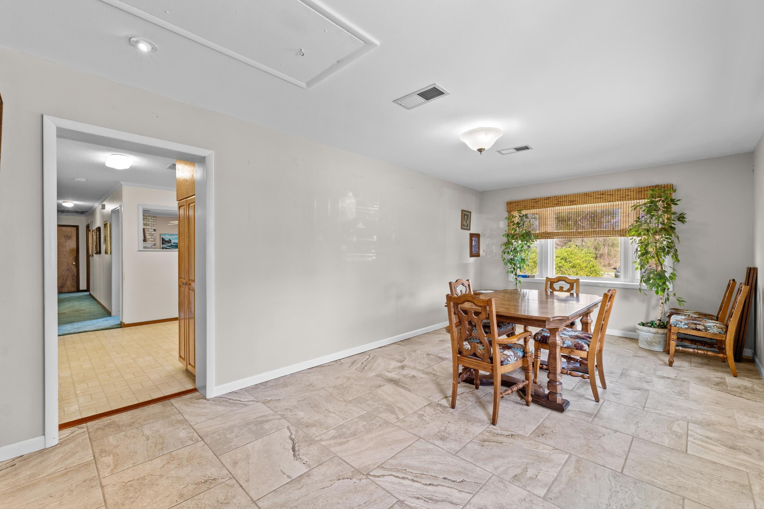 91 E Main St.  Greenbrier, AR