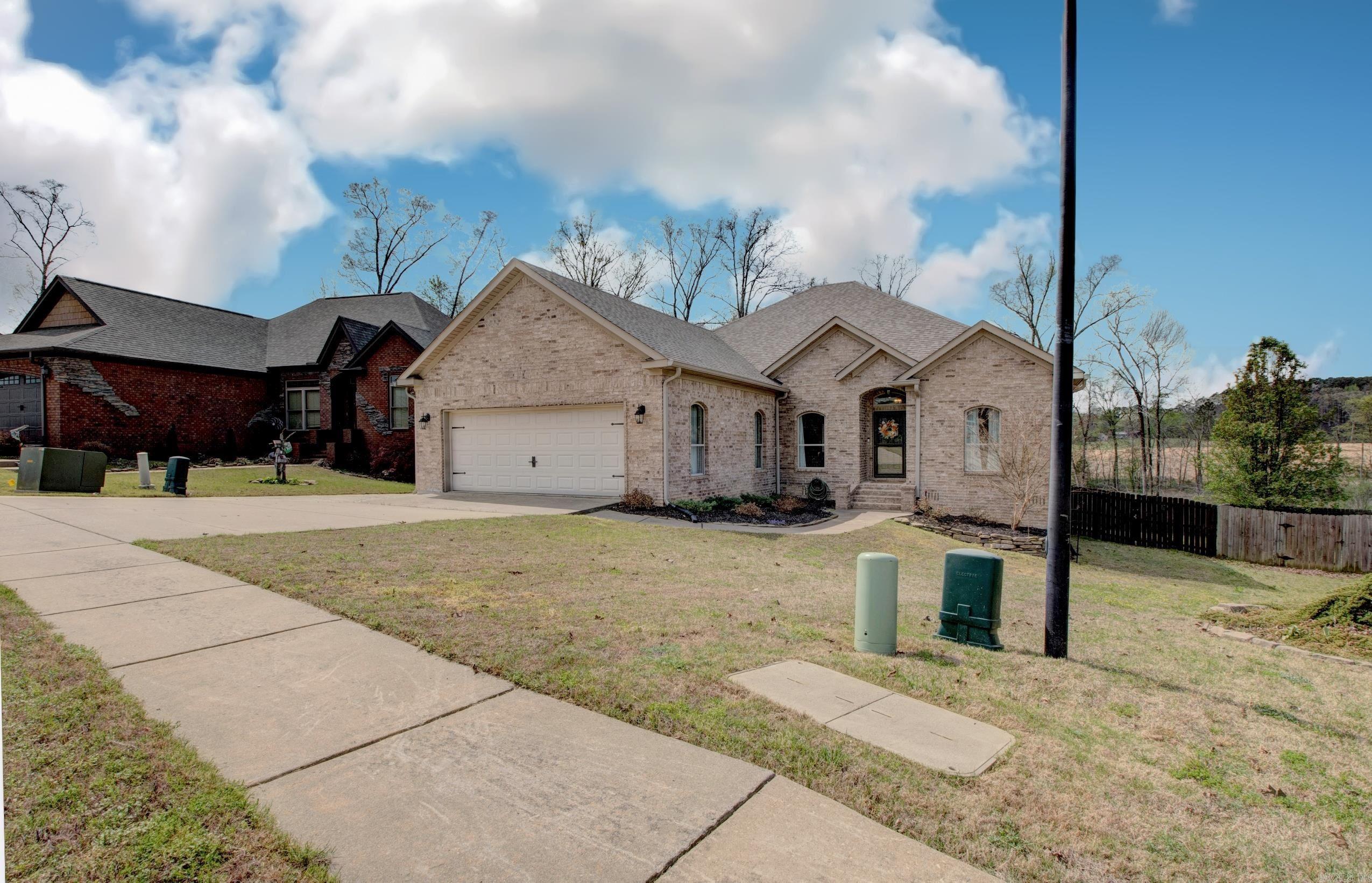 6859 Grace Village  Alexander, AR