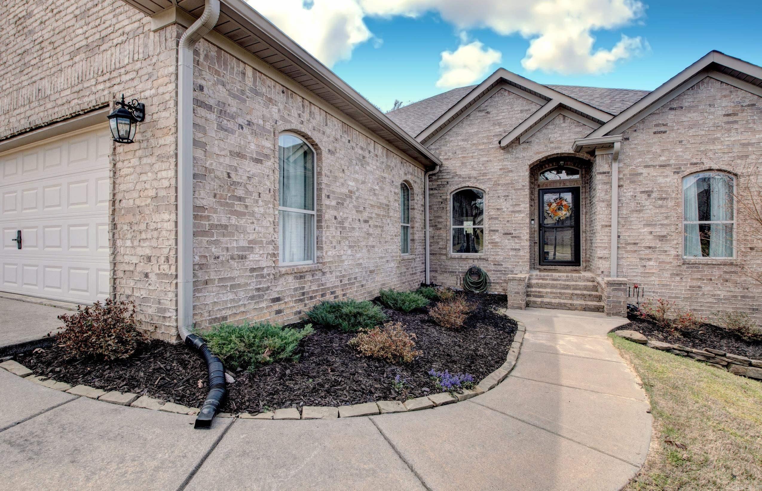 6859 Grace Village  Alexander, AR