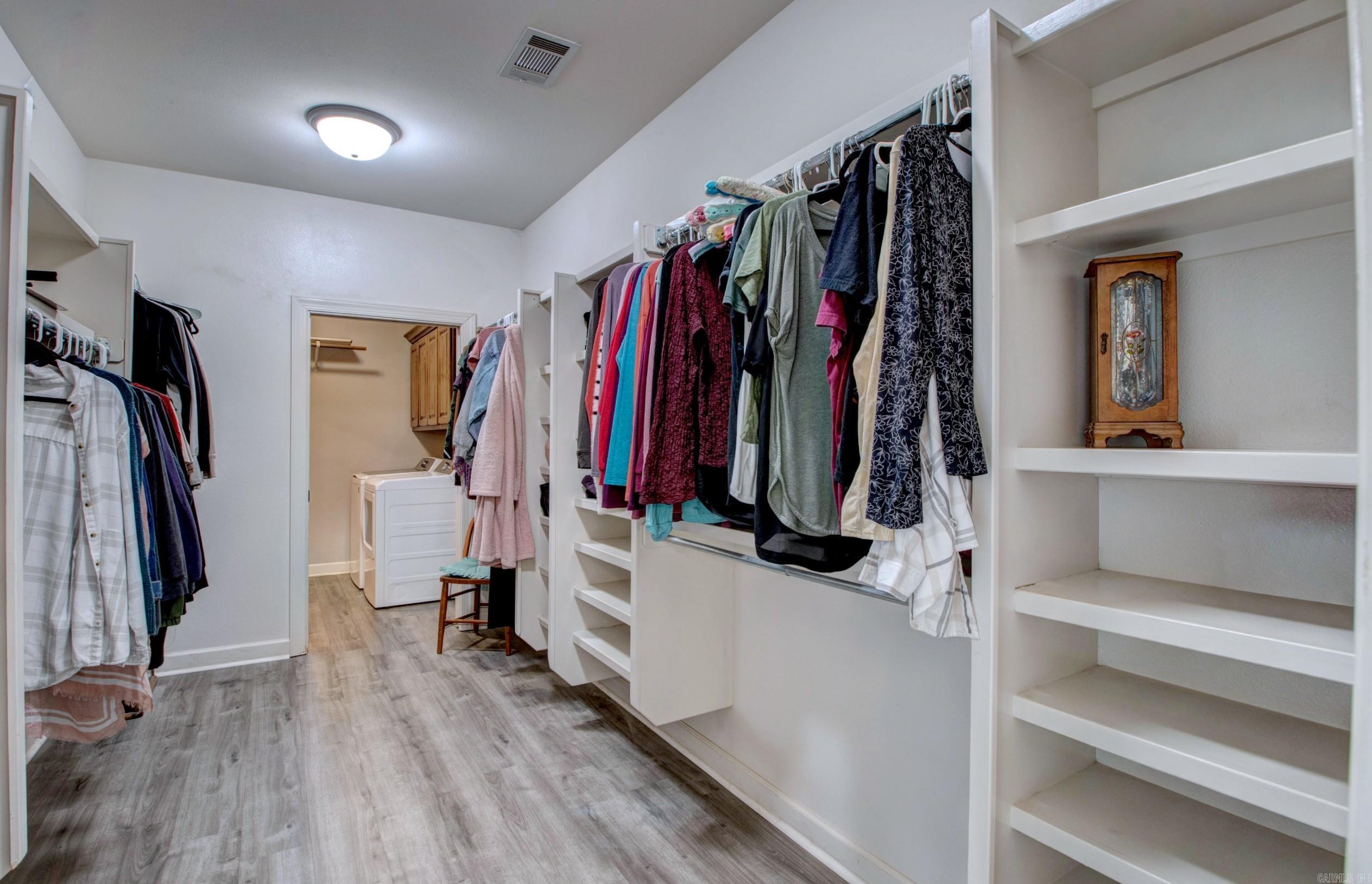 6859 Grace Village  Alexander, AR