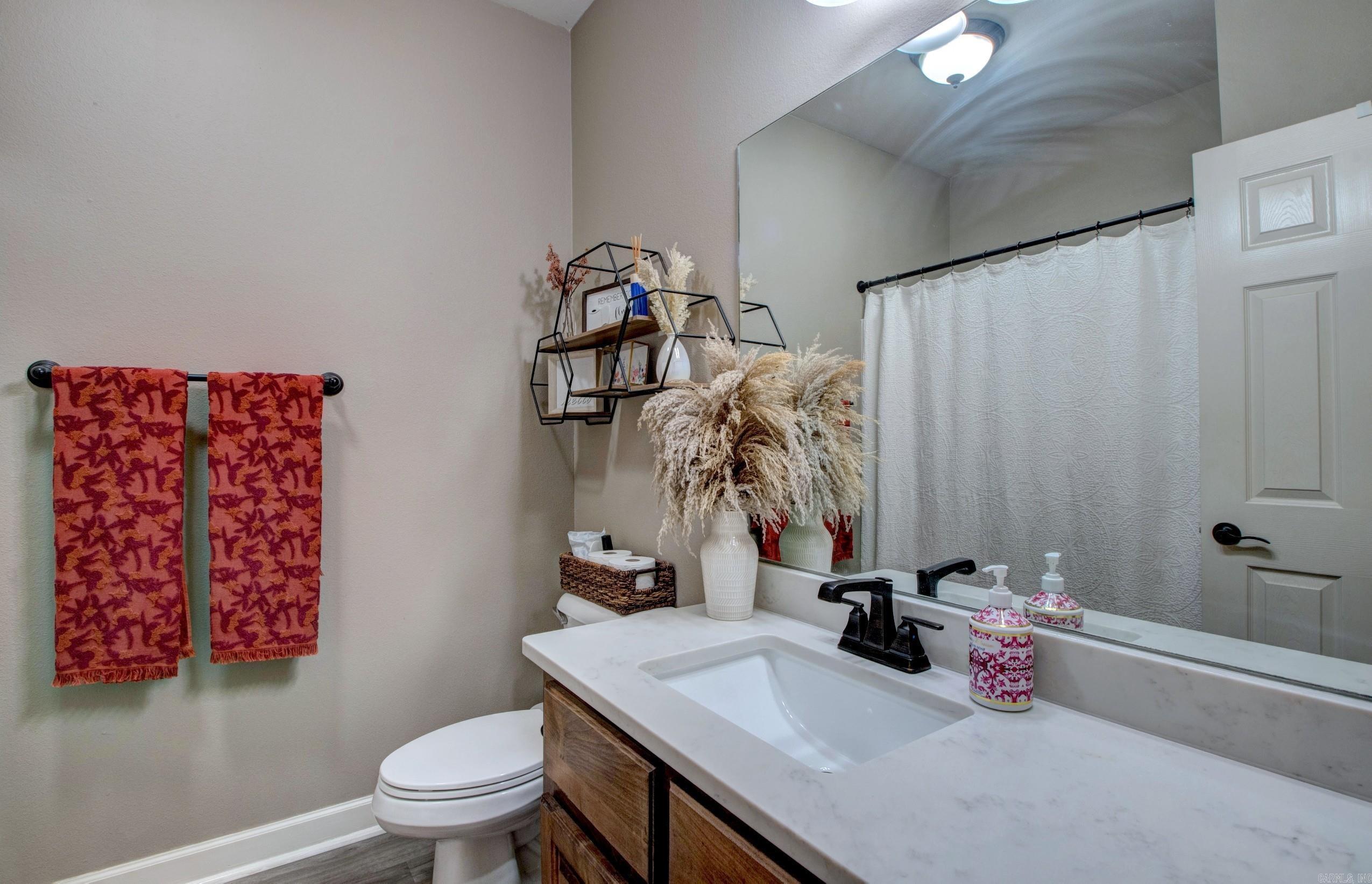 6859 Grace Village  Alexander, AR