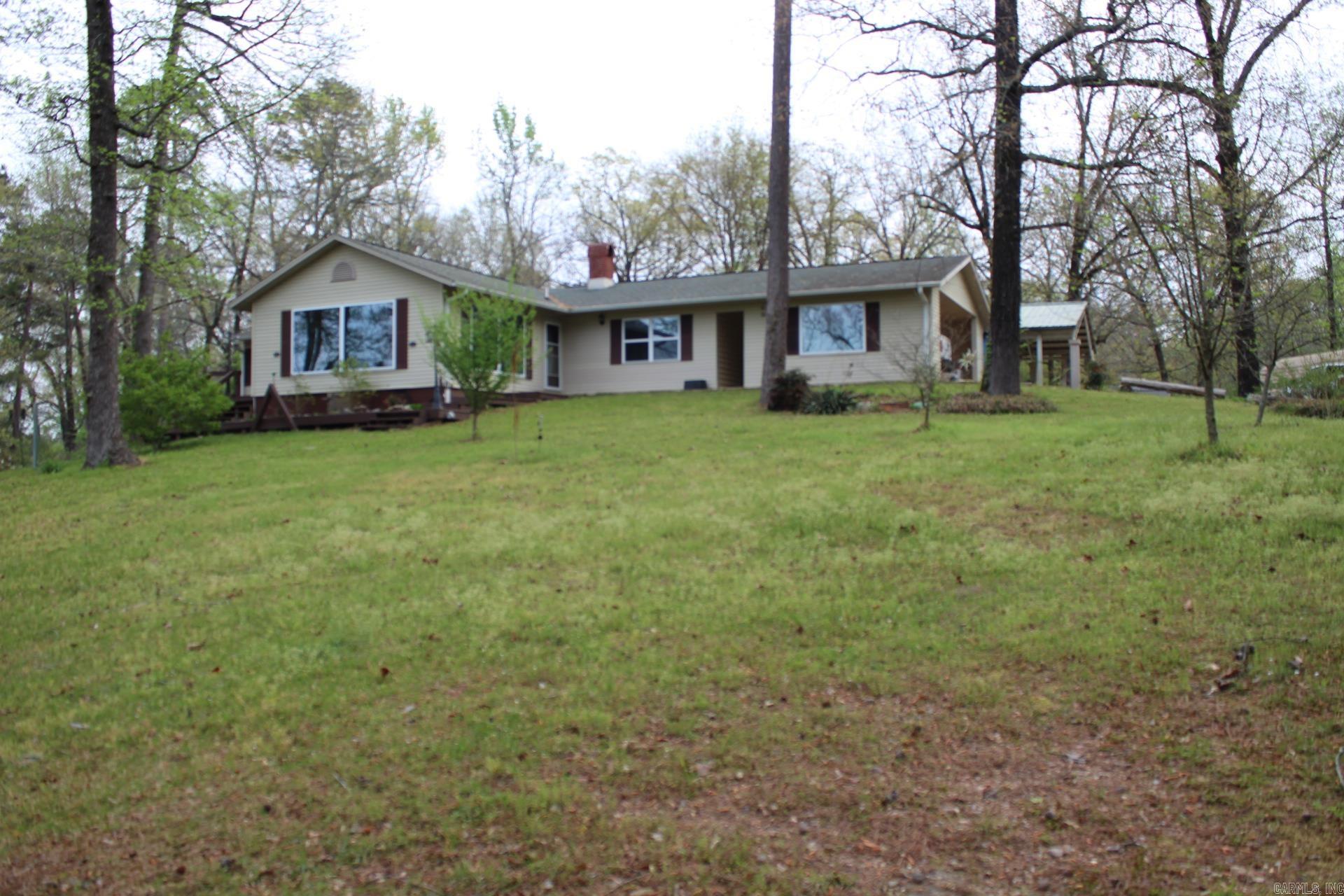 330 N Park  Lockesburg, AR