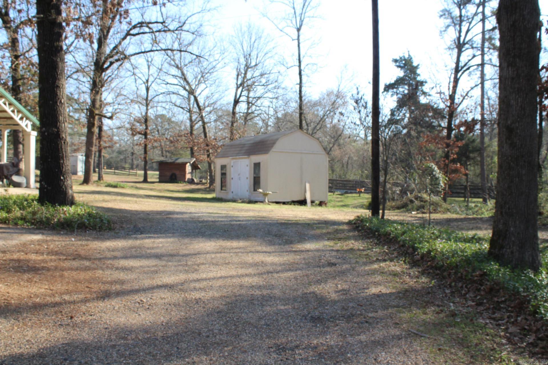 330 N Park  Lockesburg, AR