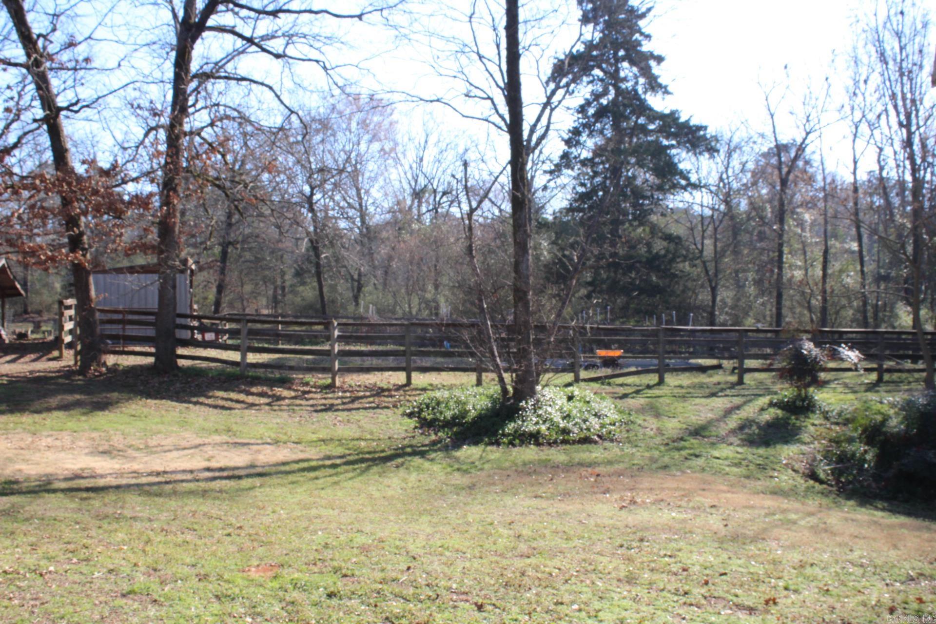 330 N Park  Lockesburg, AR