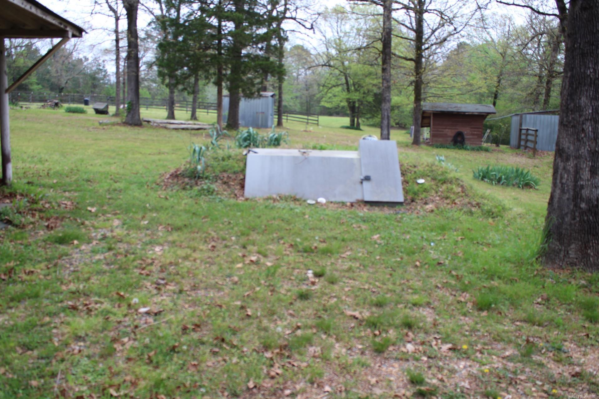 330 N Park  Lockesburg, AR