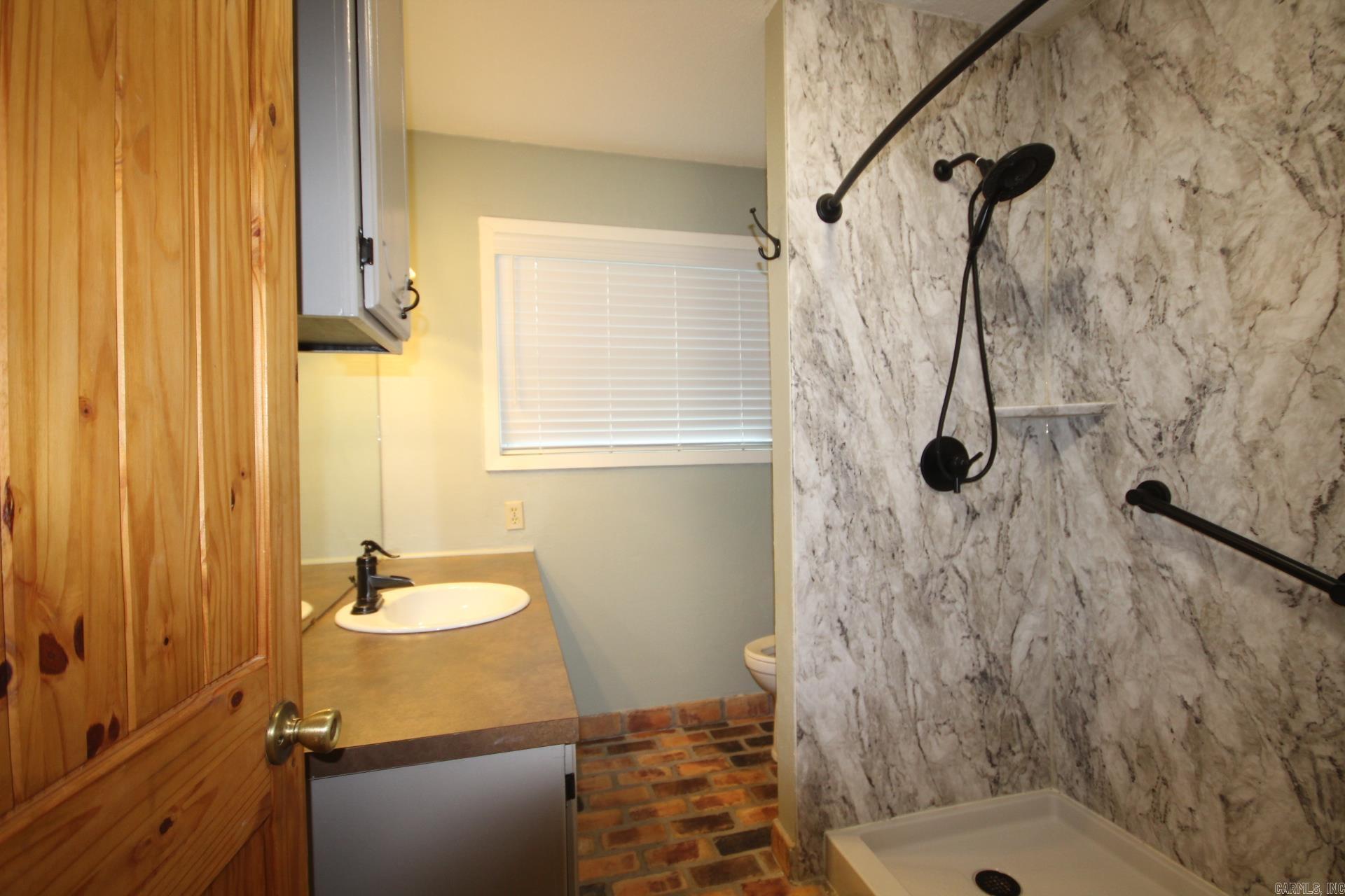 330 N Park  Lockesburg, AR