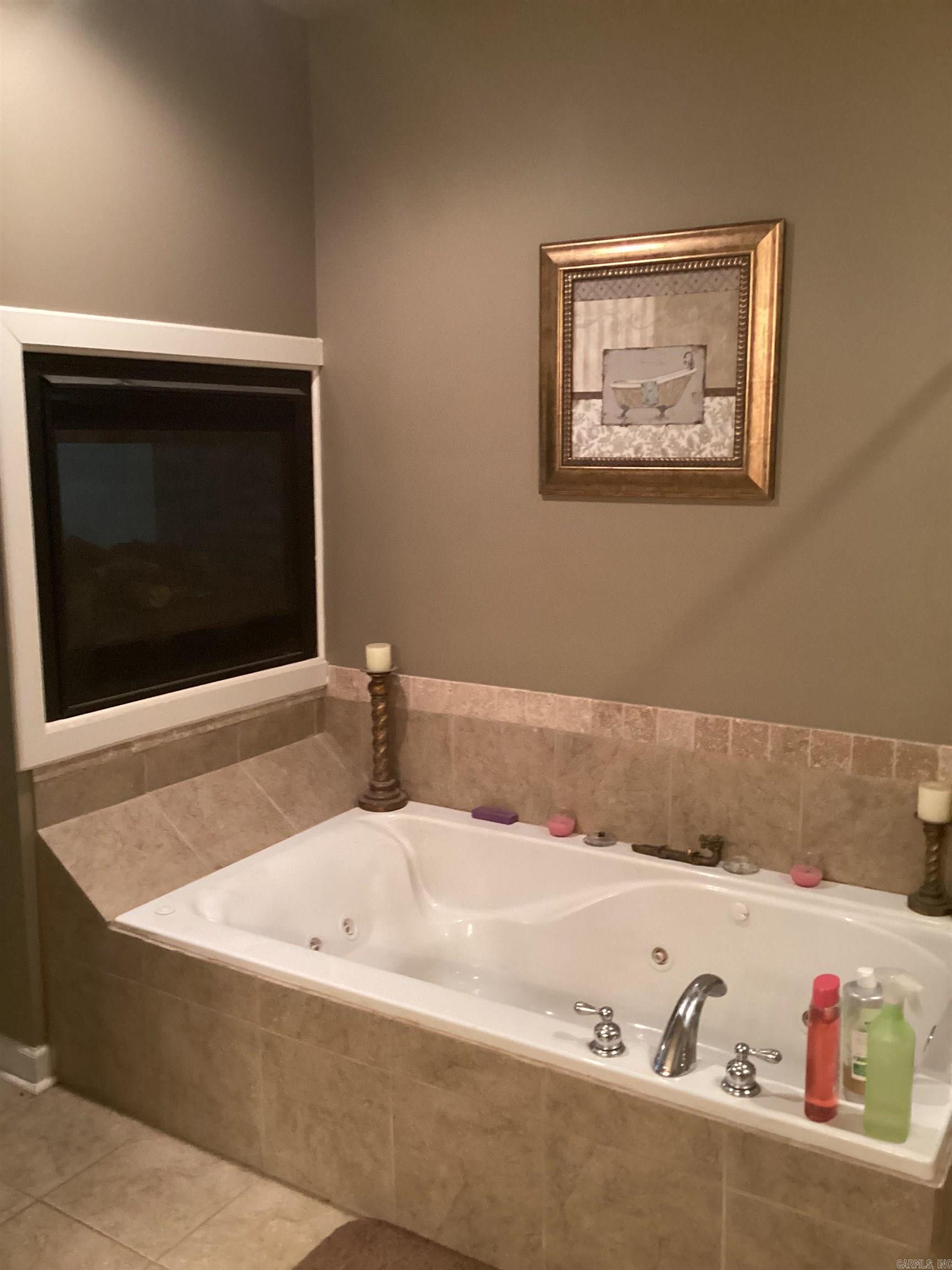 6013 Peacefield  Benton, AR