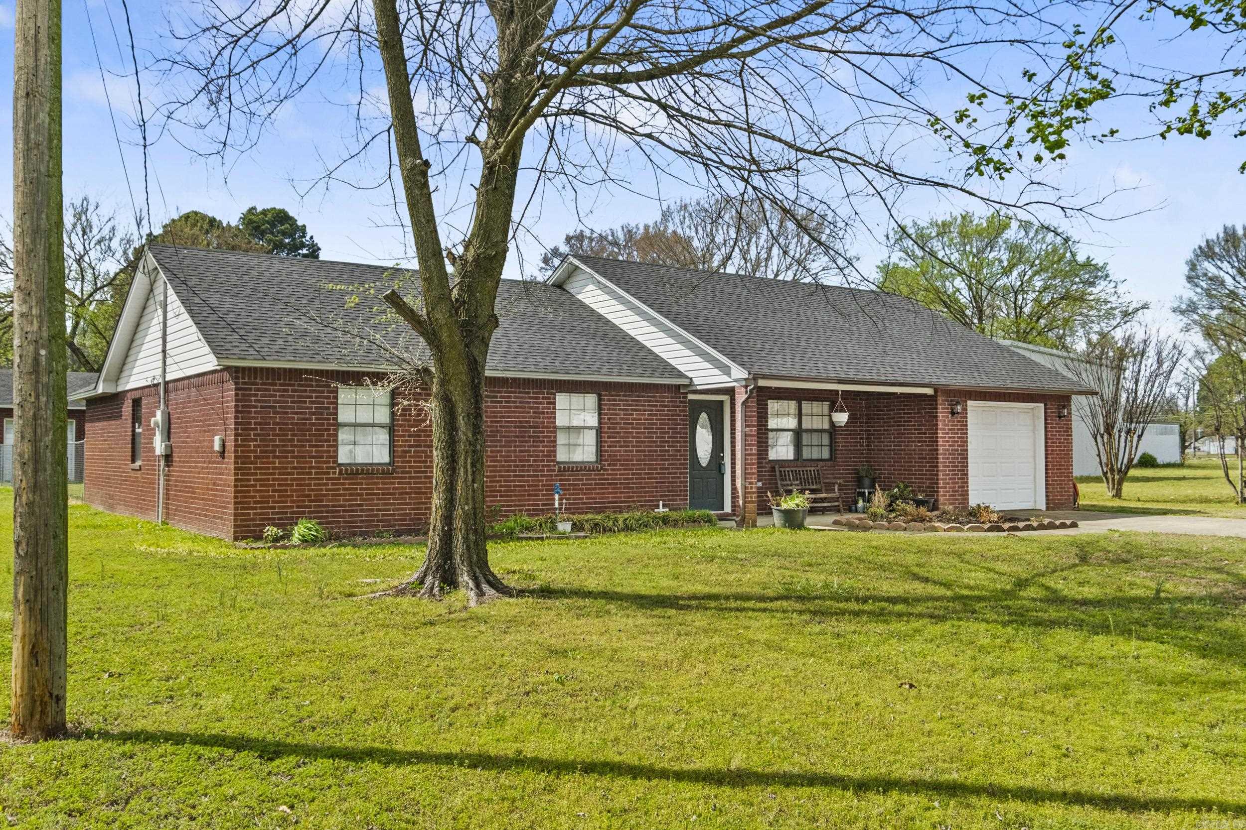 116 Riley  Higginson, AR