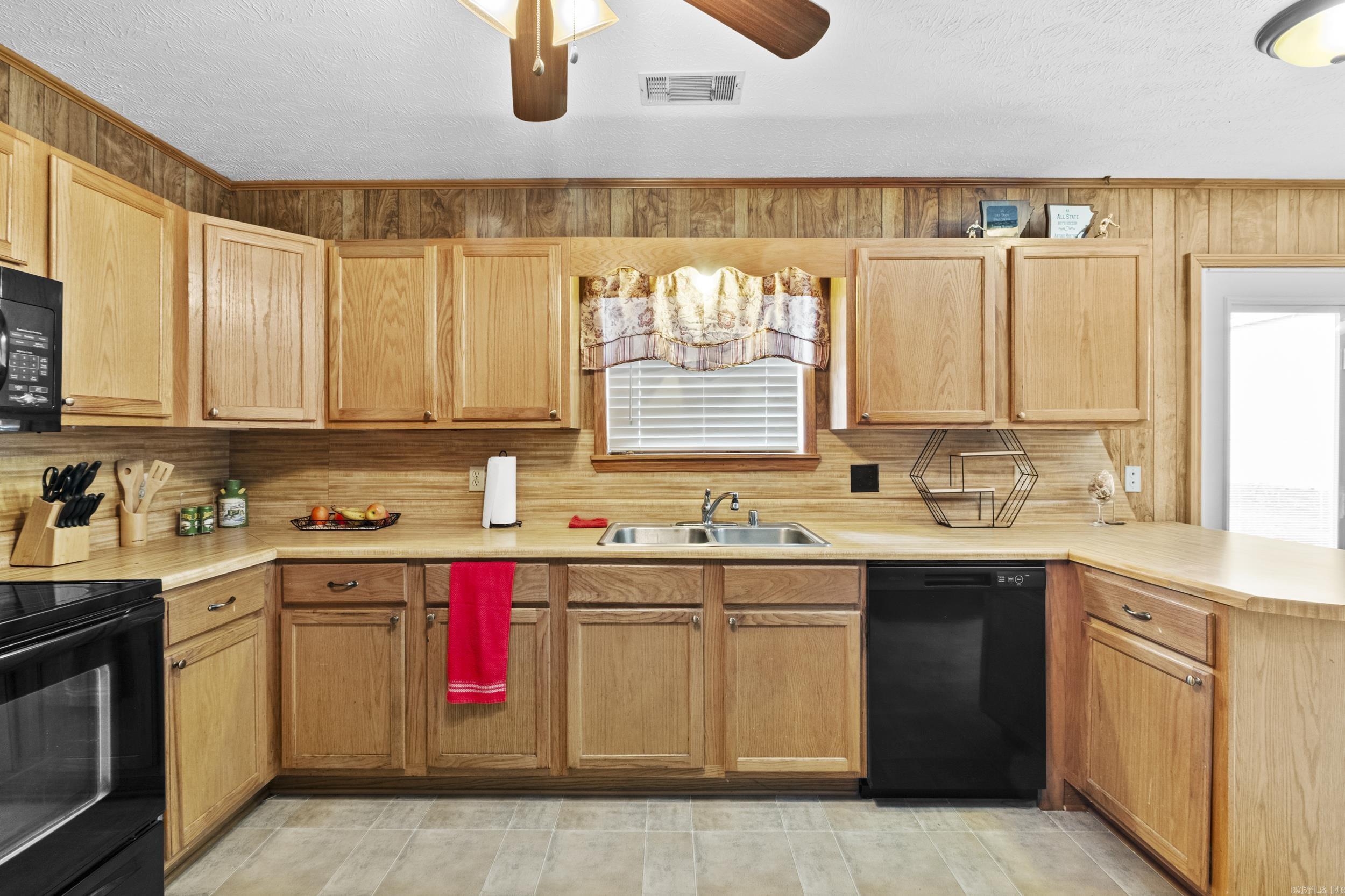 116 Riley  Higginson, AR