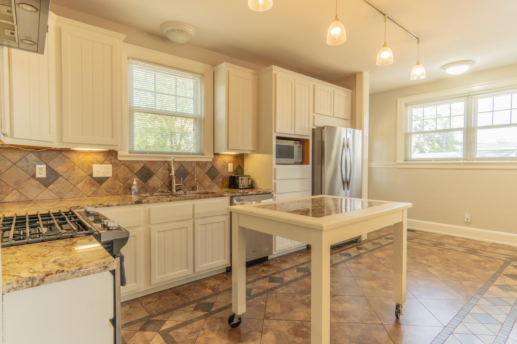 105 Trivista Left  Hot Springs, AR