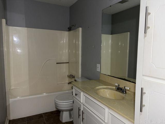 527 Timber Hill  Little Rock, AR