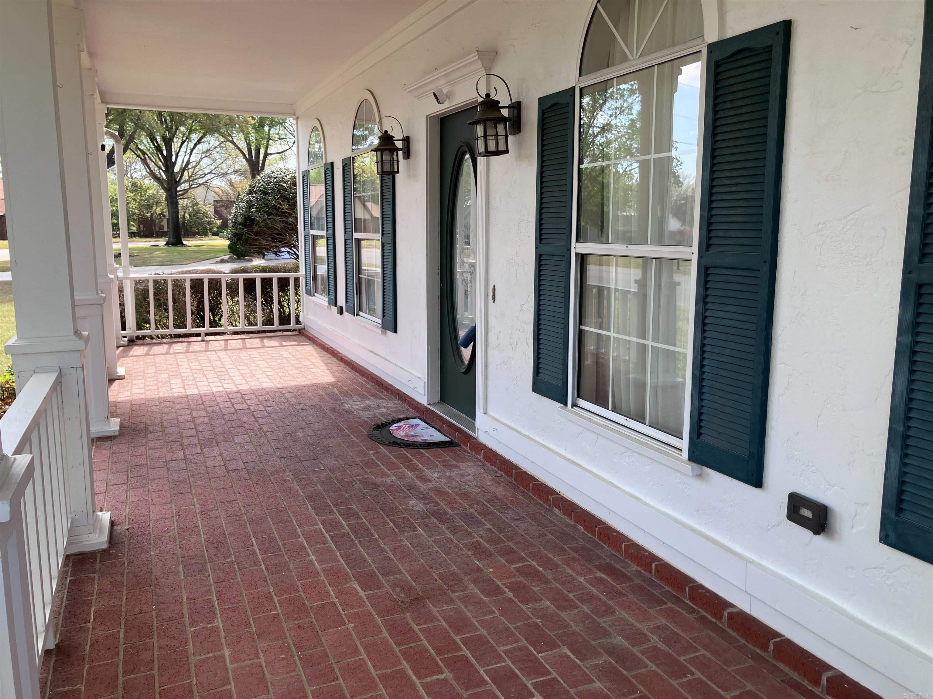 9 River Oaks  Searcy, AR