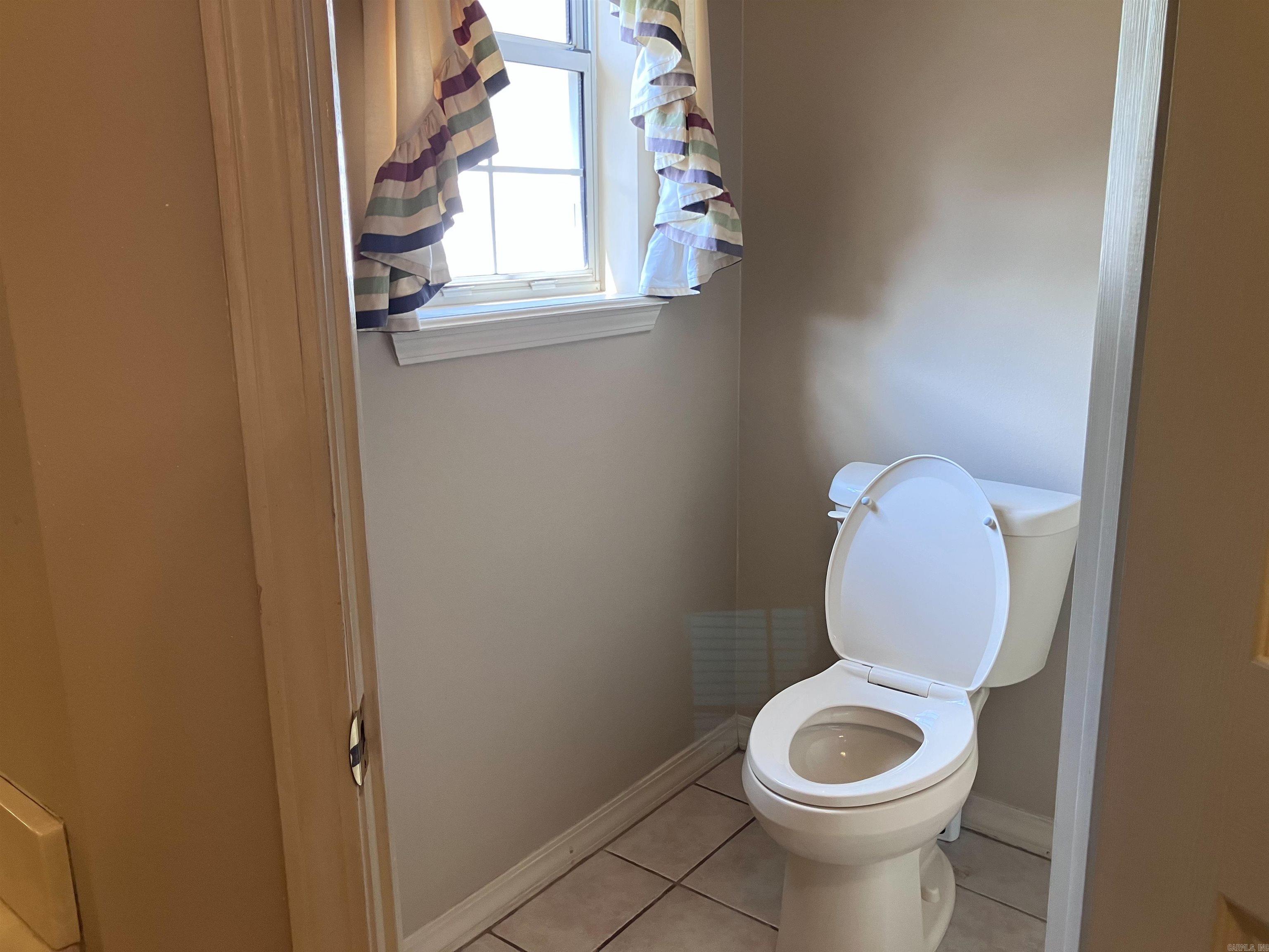 9 River Oaks  Searcy, AR