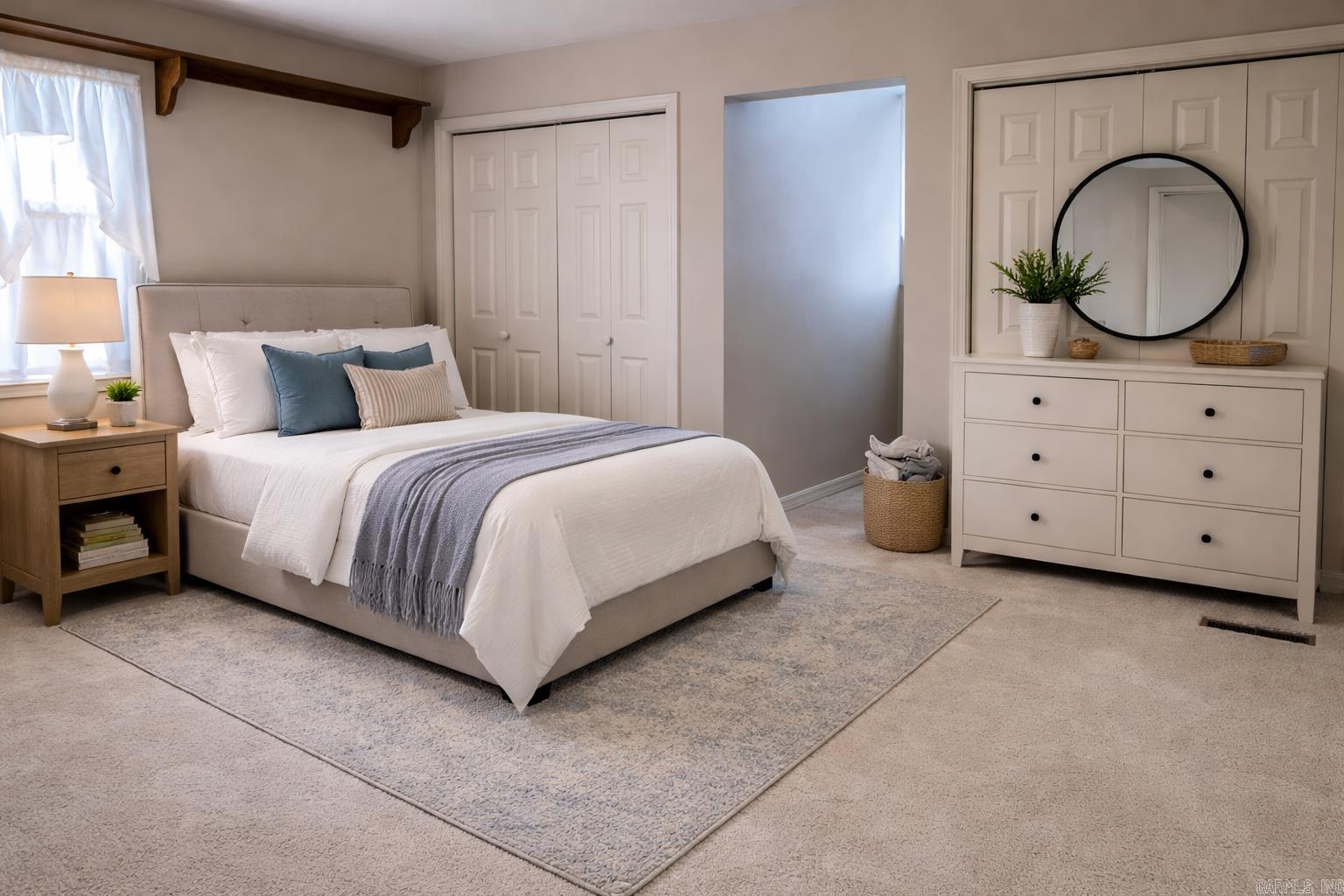 9 River Oaks Boulevard Searcy, AR 72143