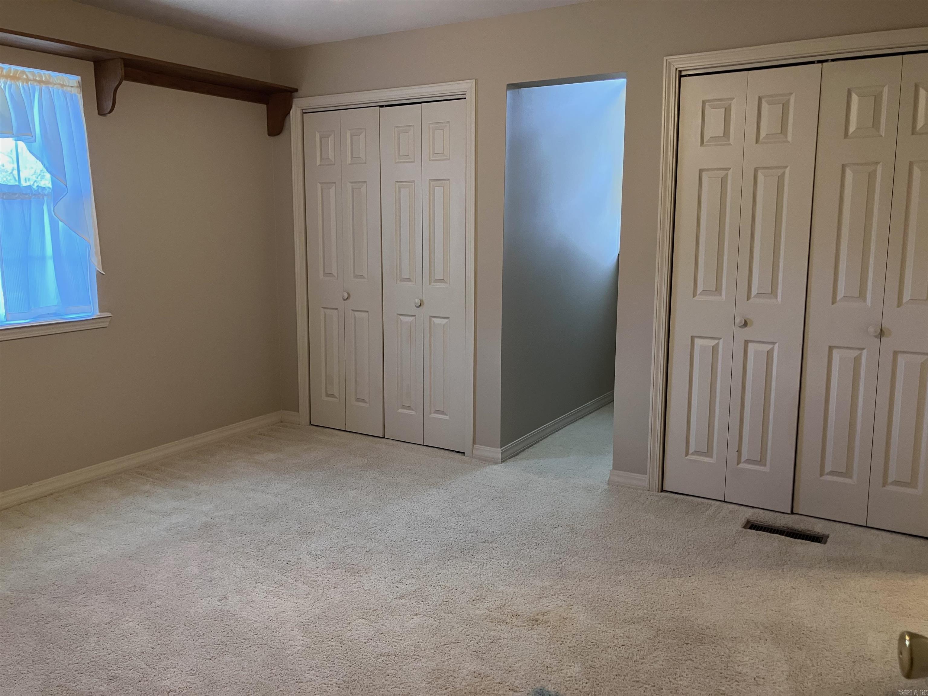 9 River Oaks Boulevard Searcy, AR 72143