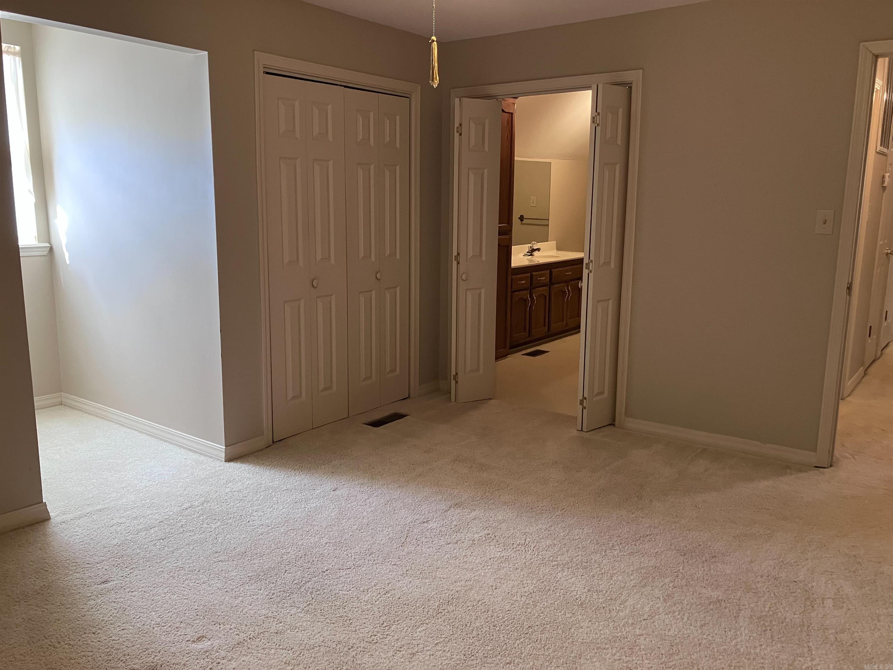 9 River Oaks Boulevard Searcy, AR 72143