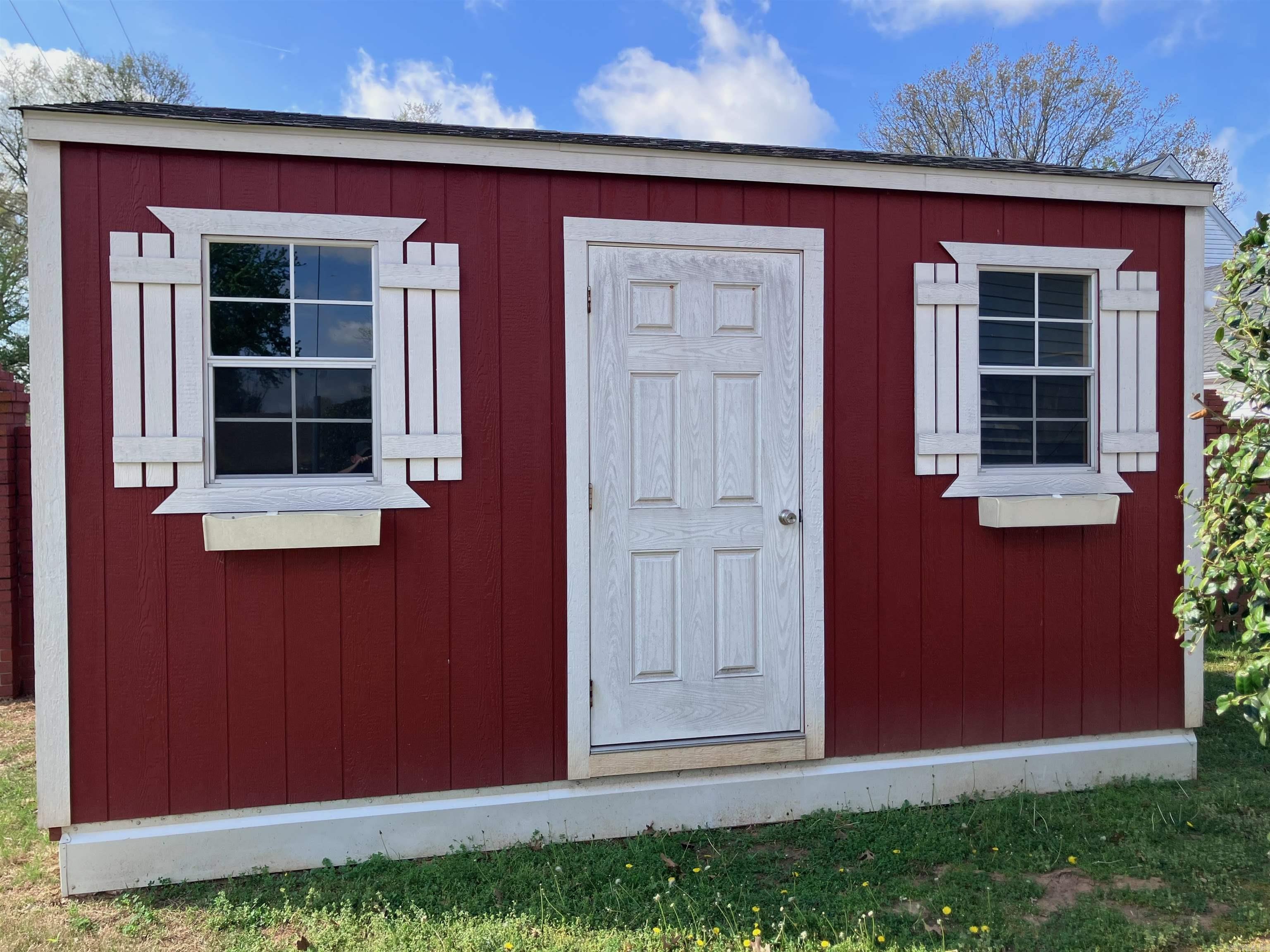 9 River Oaks  Searcy, AR