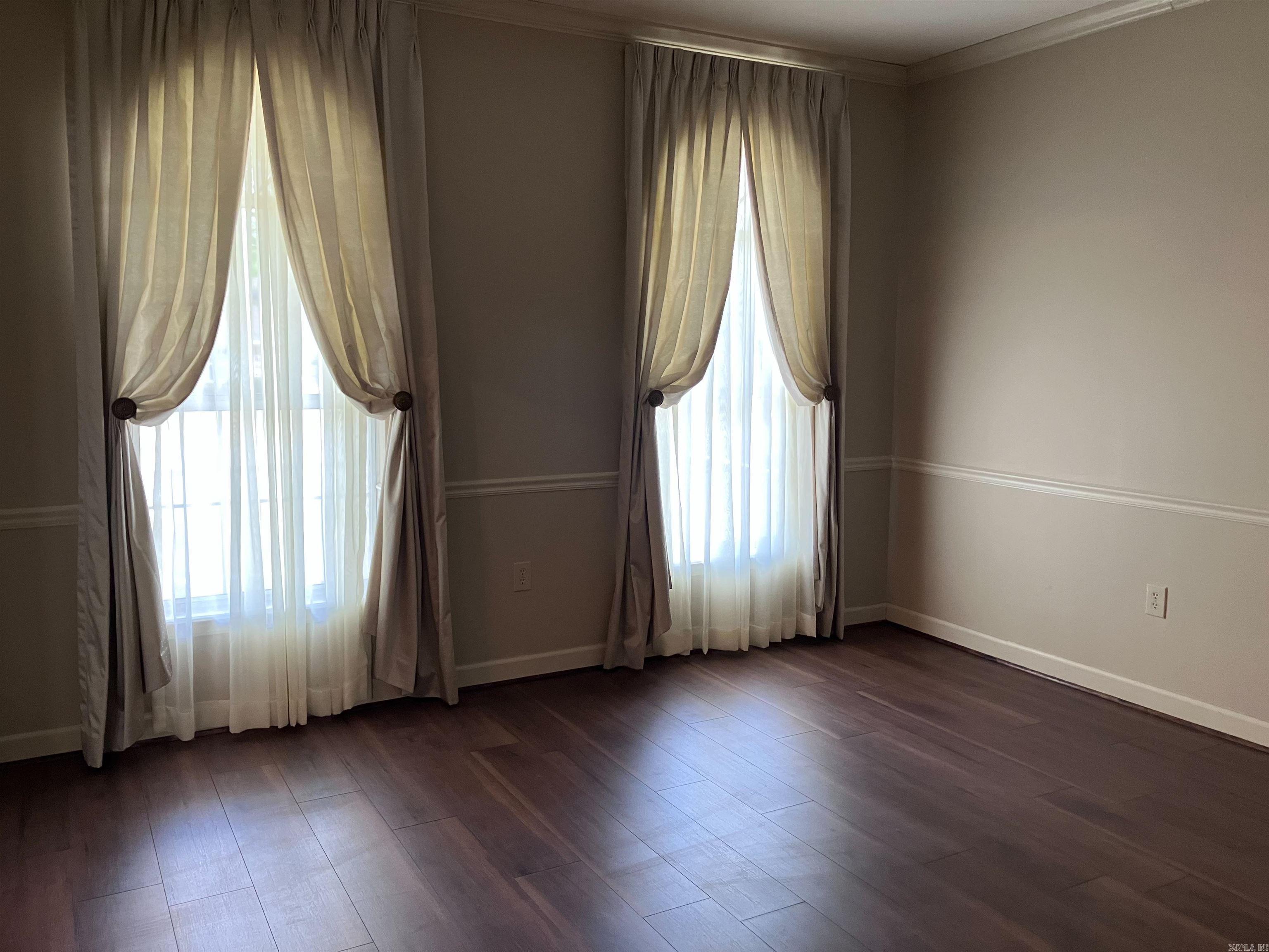 9 River Oaks Boulevard Searcy, AR 72143