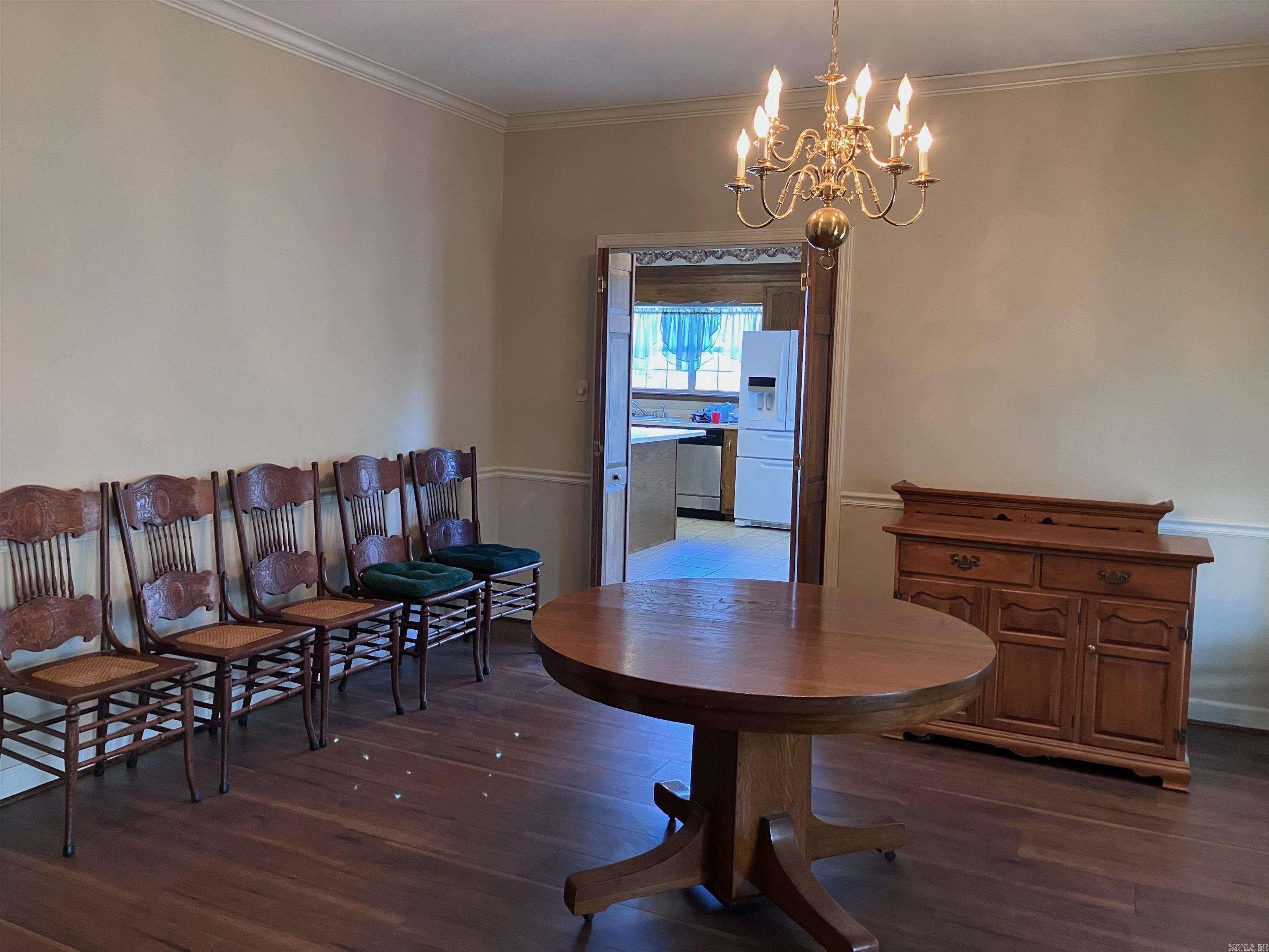 9 River Oaks Boulevard Searcy, AR 72143