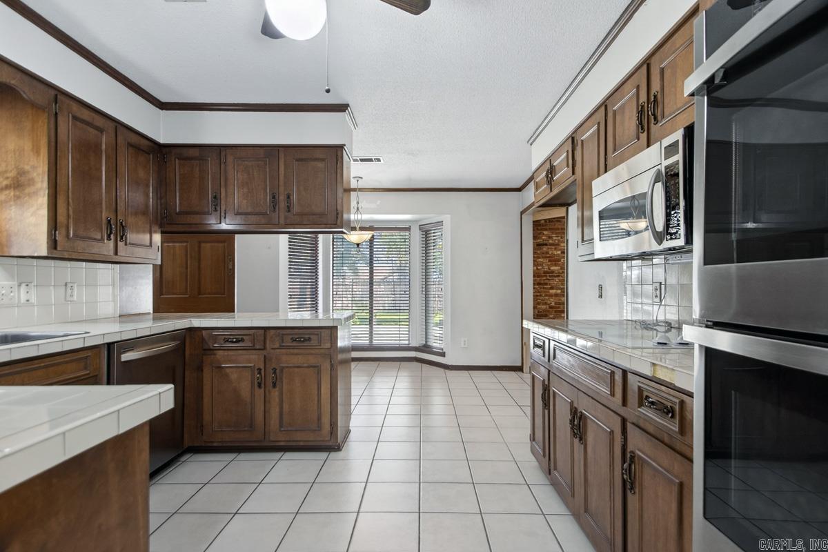 305 Cottonwood  England, AR