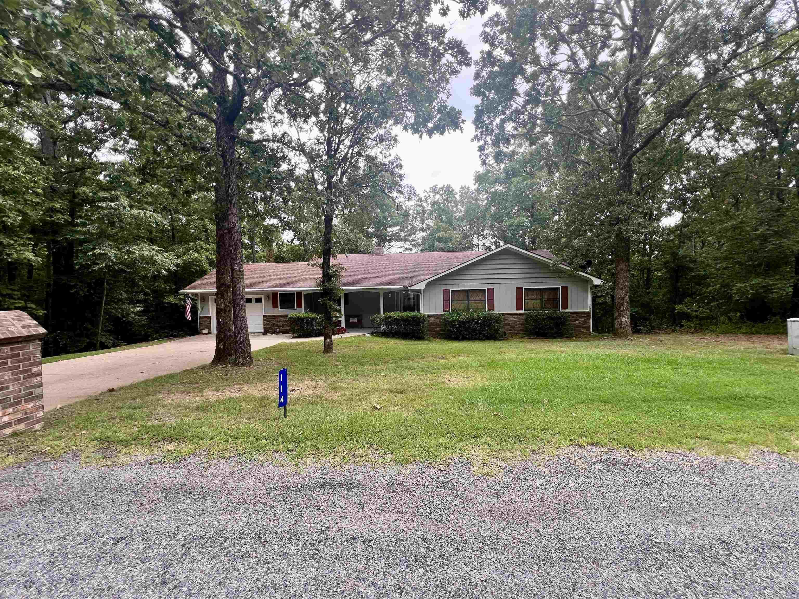 114 Edgemere  Fairfield Bay, AR
