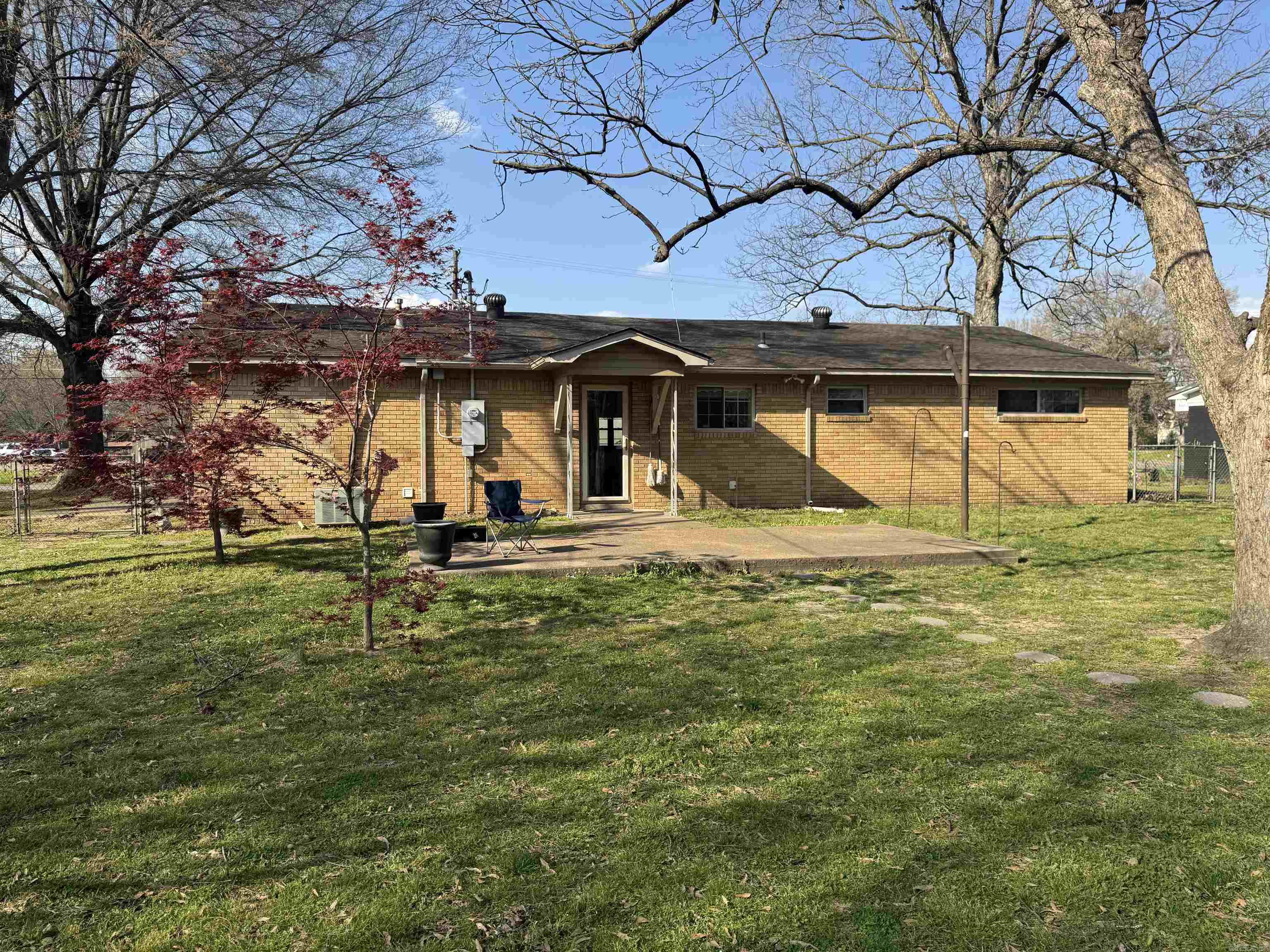 323 Martin W  Wynne, AR