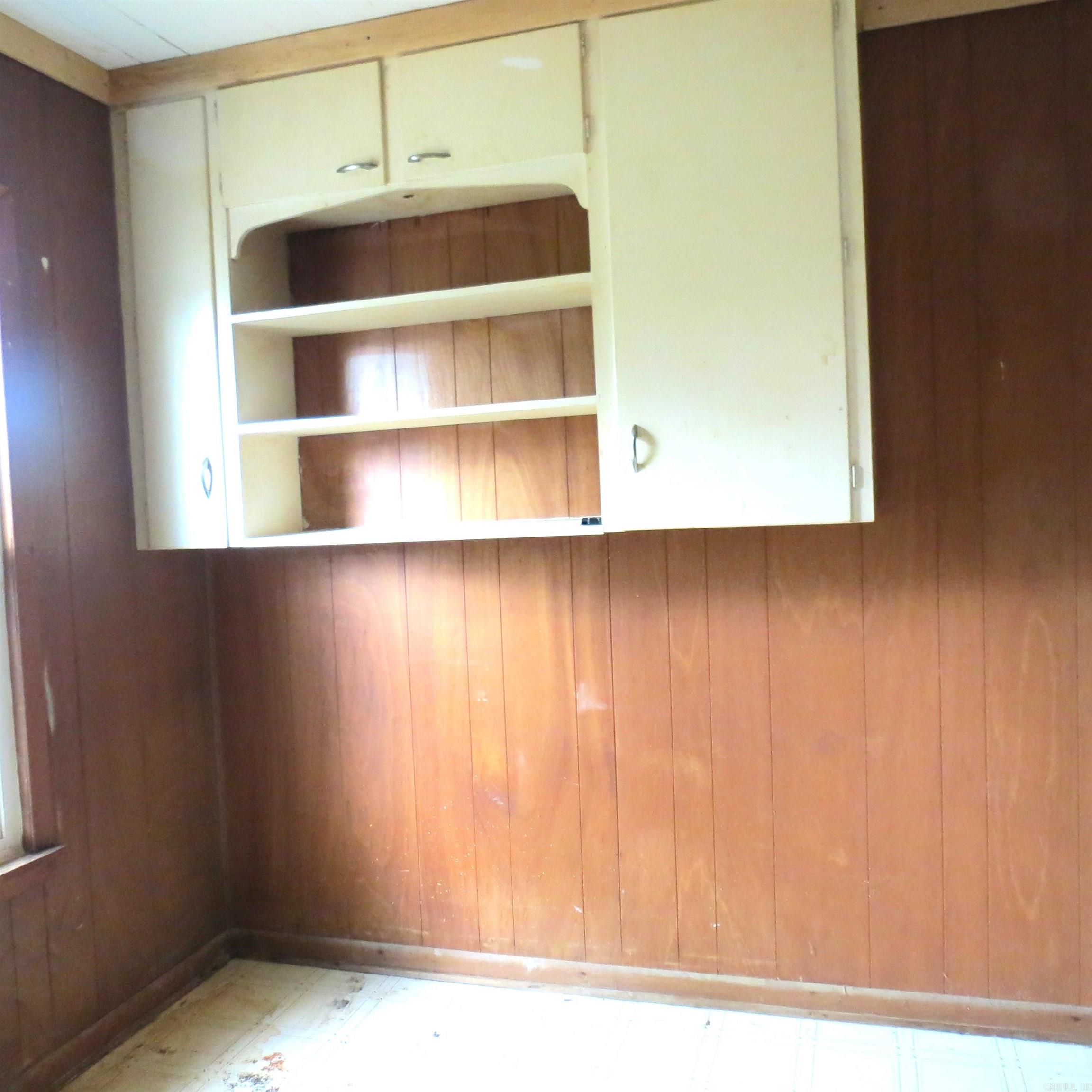 307 E Holly  Sheridan, AR