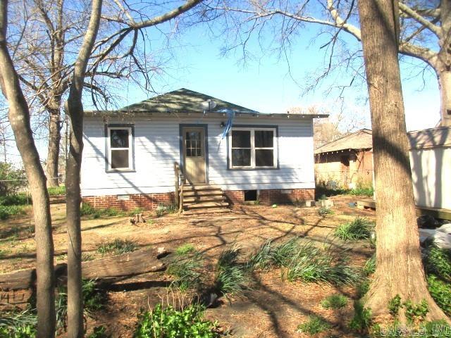 307 E Holly  Sheridan, AR