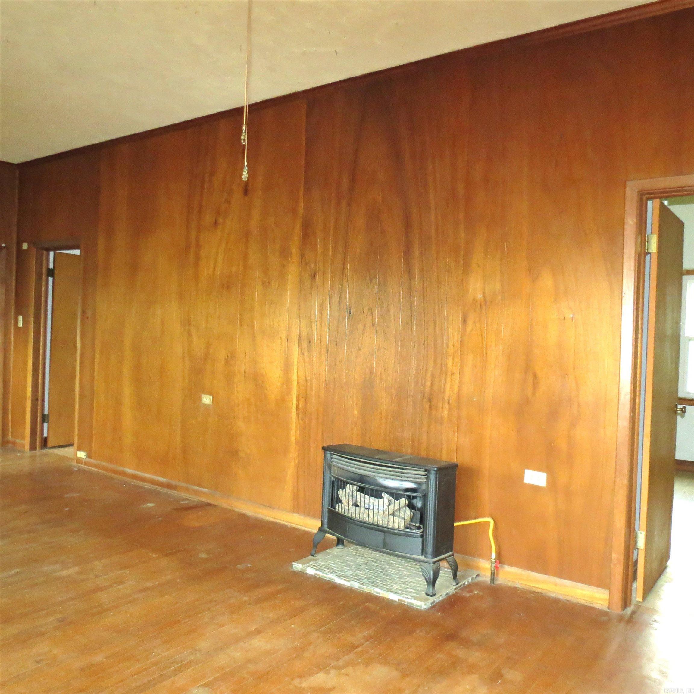 307 E Holly  Sheridan, AR