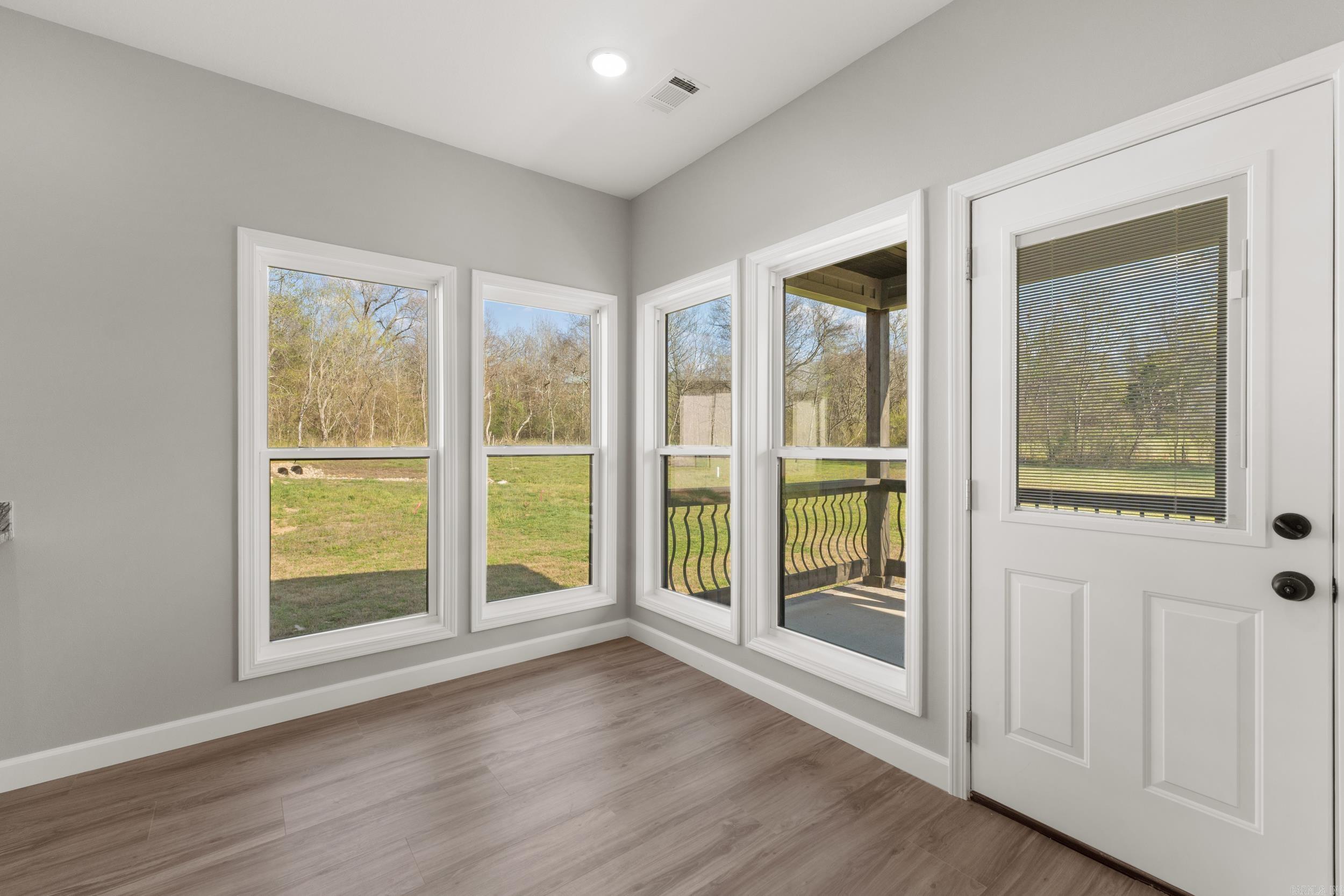 28 Sisney Drive  Ash Flat, AR