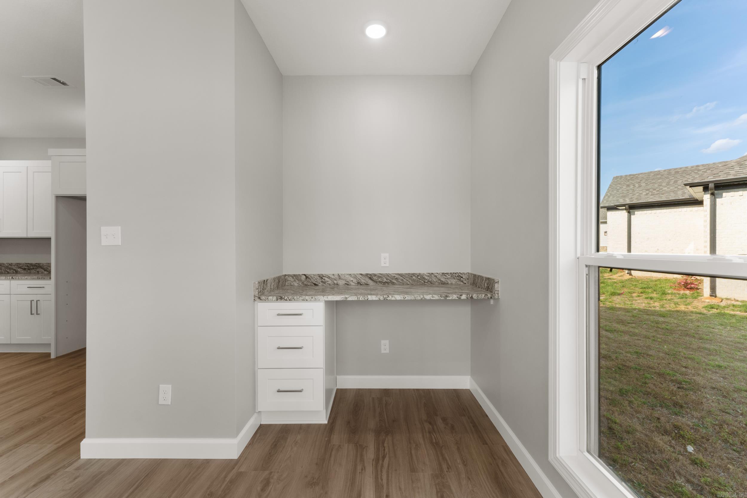 28 Sisney Drive  Ash Flat, AR