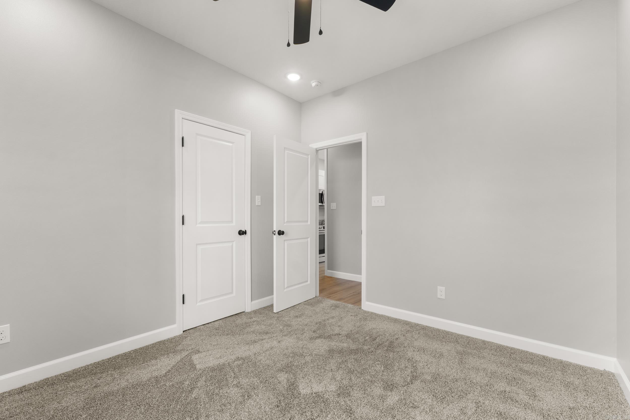 28 Sisney Drive  Ash Flat, AR