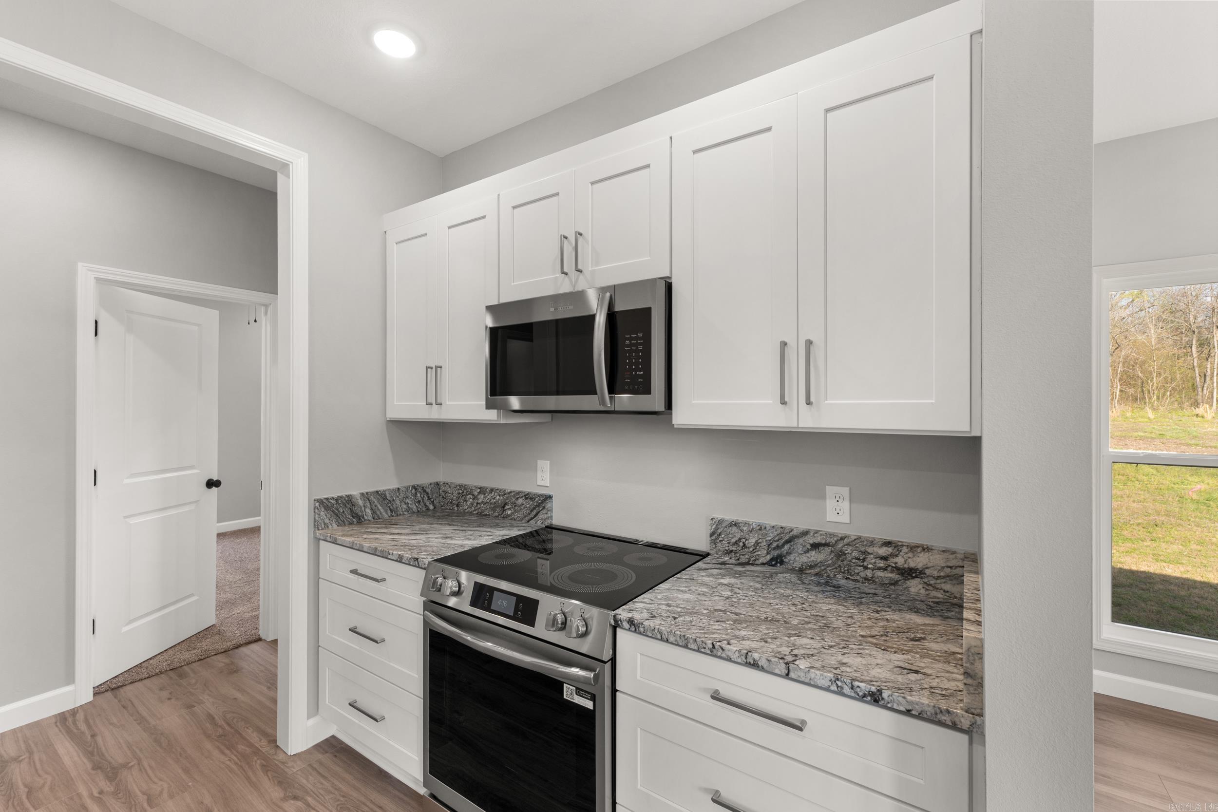 28 Sisney Drive  Ash Flat, AR