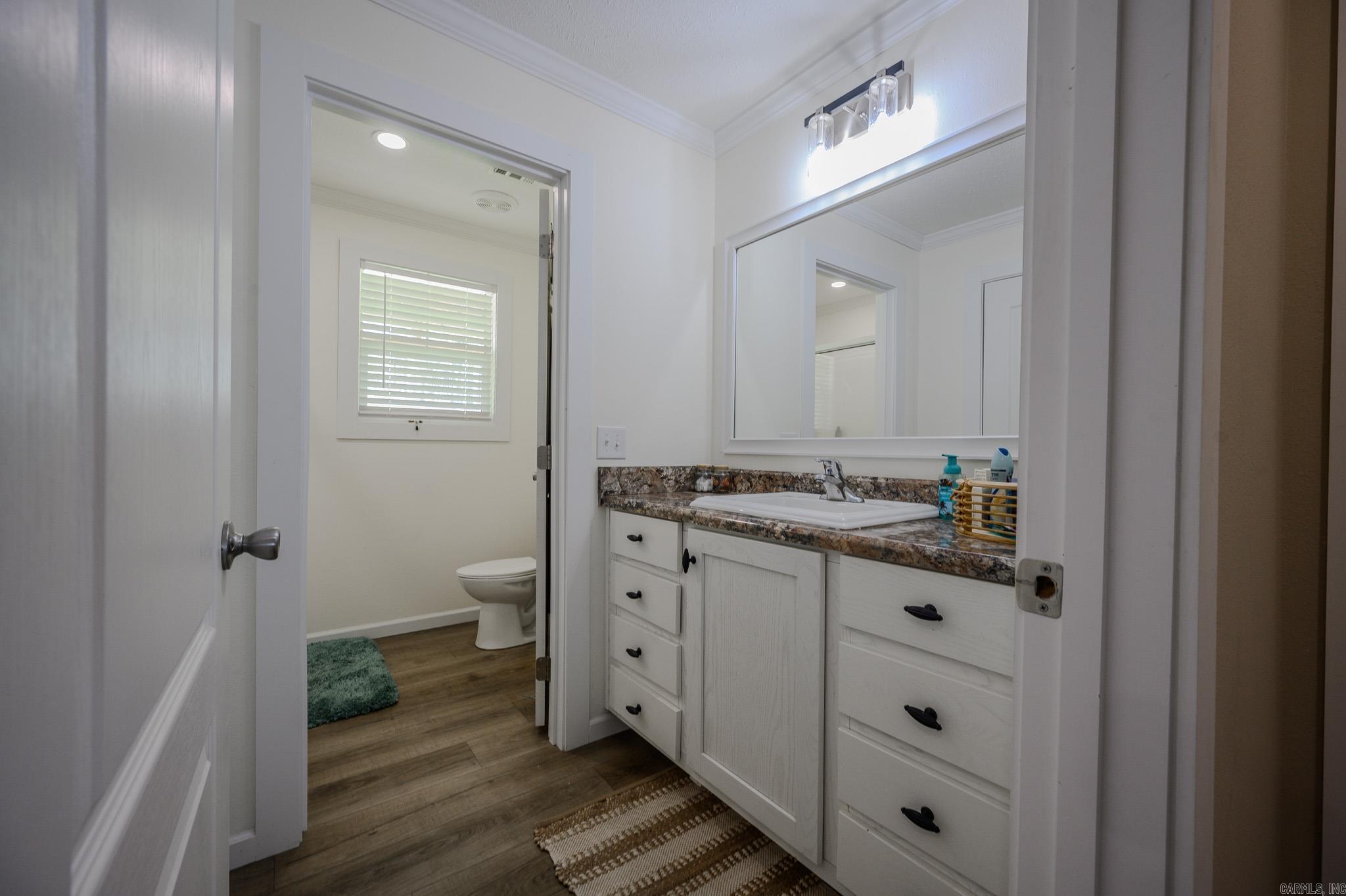 665 Highway 246  Umpire, AR