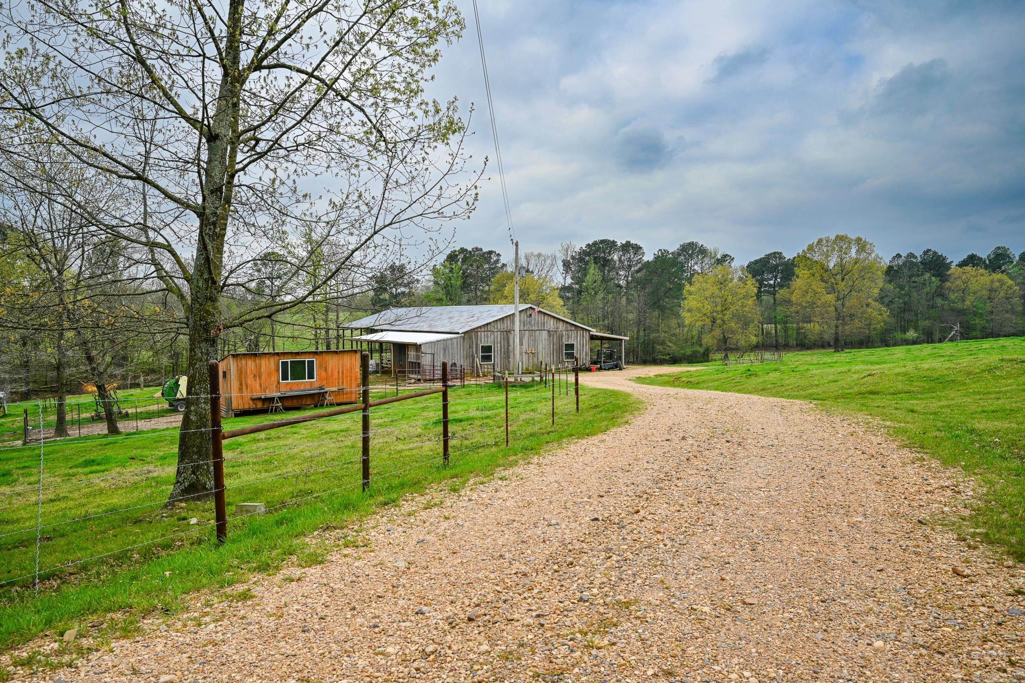 665 Highway 246  Umpire, AR