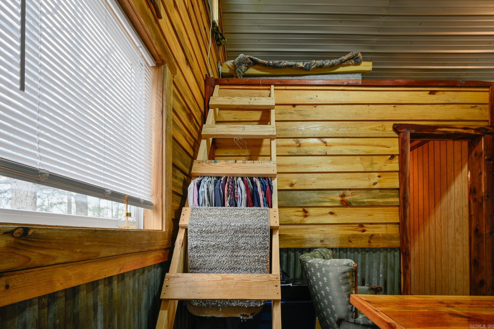 665 Highway 246  Umpire, AR