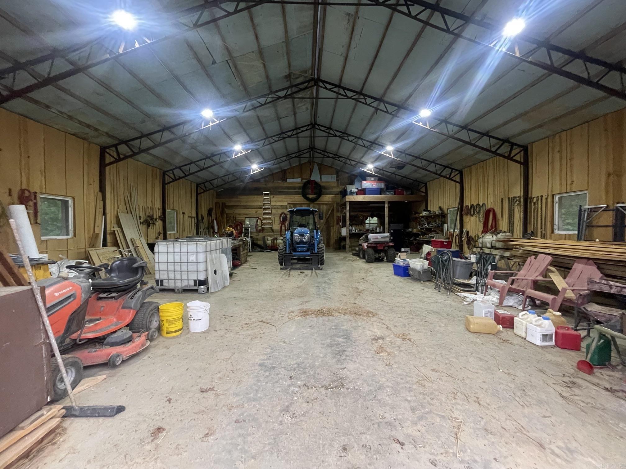 665 Highway 246  Umpire, AR
