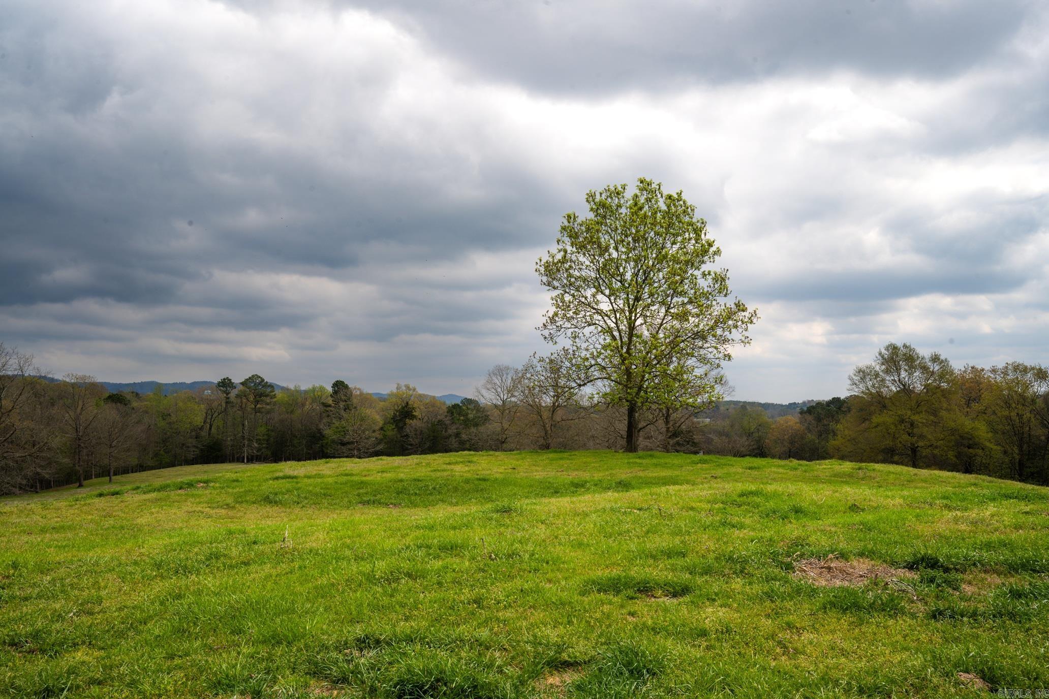 665 Highway 246  Umpire, AR