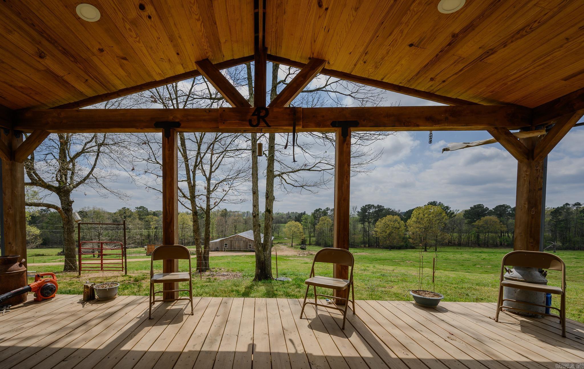 665 Highway 246  Umpire, AR